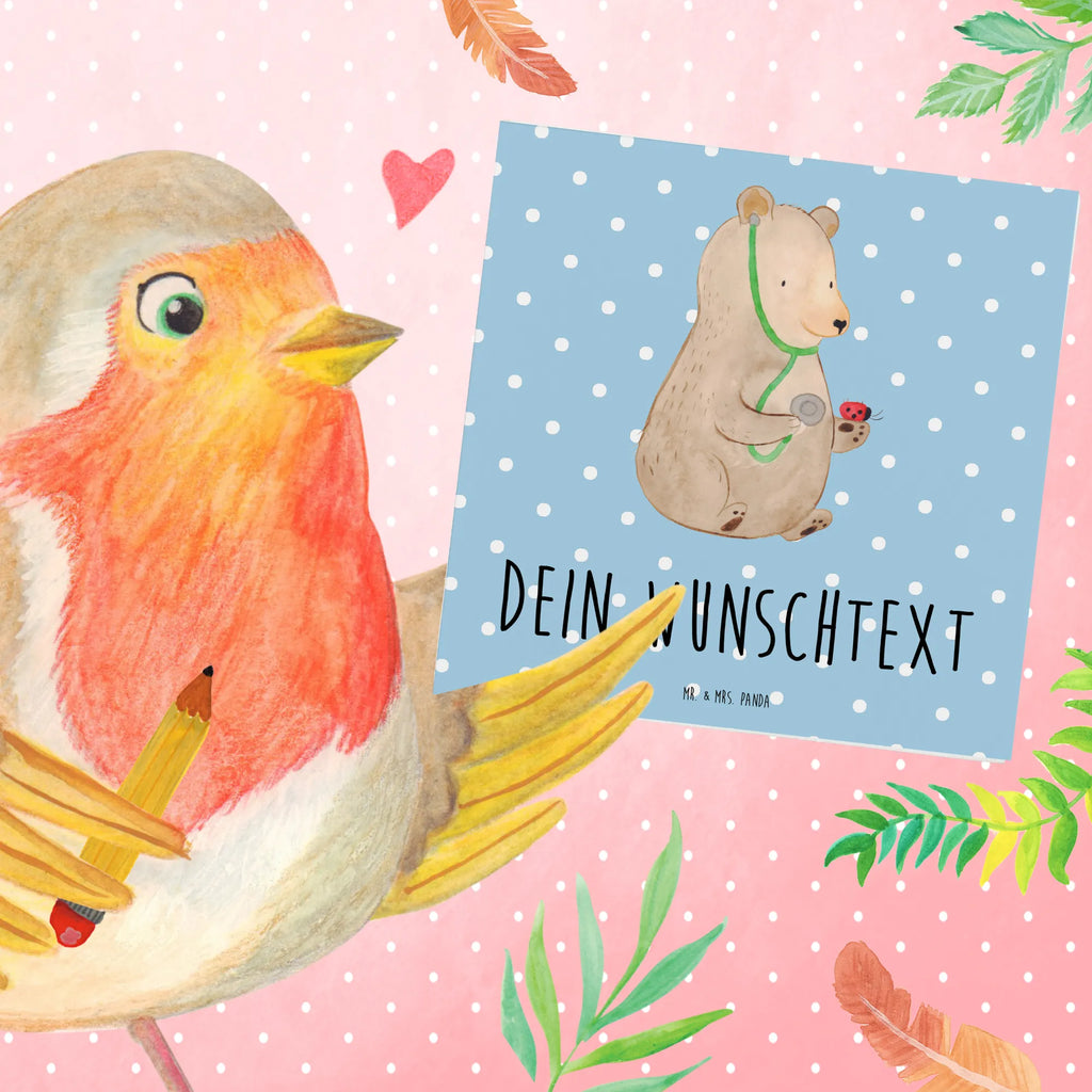 Personalized Deluxe Card bear Physician Grußkarte selber drucken, Grußkarten personalisiert, Grußkarte als Geldgeschenk, Personalisiertere Klappkarte, Personalisierte Glückwunschkarte, Personalisierte Hochzeitskarte, Personalisierte Grußkarte, Grußkarte selbst gestalten, Personalisierte Einladungskarte, Personalisierte Karte, Grußkarte mit persönlichen Nachrichten, Grußkarte mit Namen, Personalisierte Geburtstagskarte, Bär, Teddy, Teddybär, Arzt, Doktorin, Professorin, Professor, Doktor, Ärztin