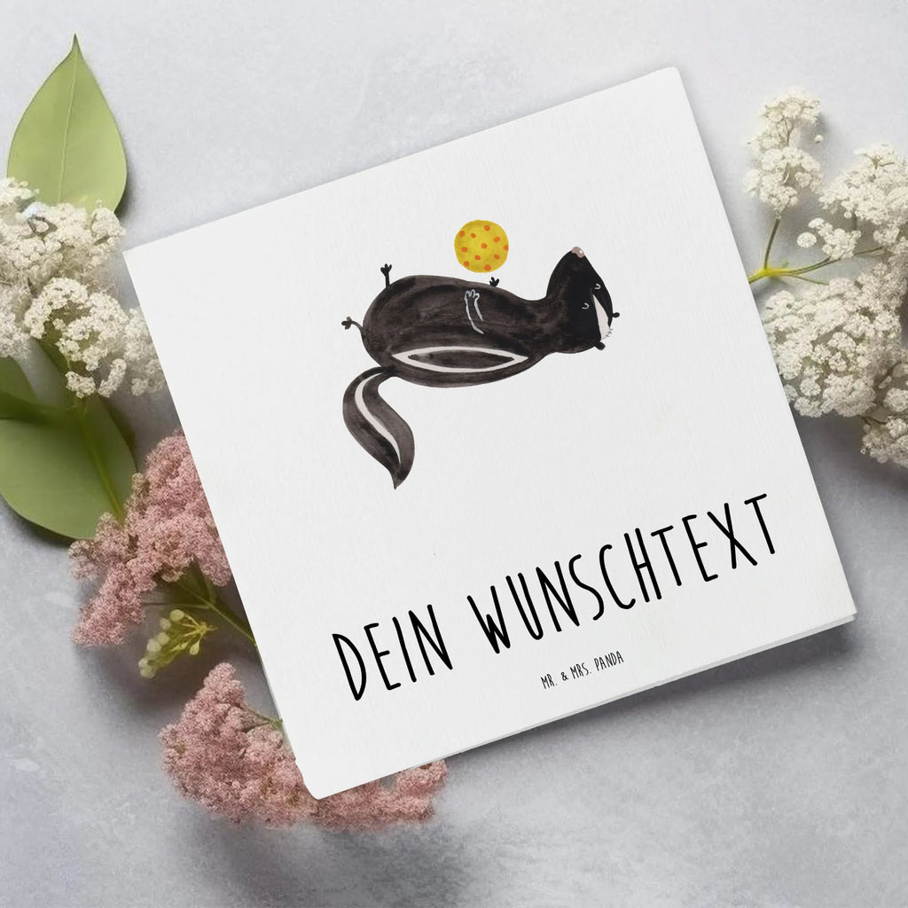 Personalized Deluxe Card skunk ball Personalisierte Glückwunschkarte, Personalisiertere Klappkarte, Personalisierte Geburtstagskarte, Grußkarte als Geldgeschenk, Personalisierte Grußkarte, Personalisierte Karte, Grußkarte selber drucken, Grußkarte mit Namen, Personalisierte Einladungskarte, Grußkarte selbst gestalten, Grußkarte mit persönlichen Nachrichten, Personalisierte Hochzeitskarte, Grußkarten personalisiert, Stinktier, Skunk, Stinki, Wildtier, Stinker, verspielt, Raubtier, Weisheit