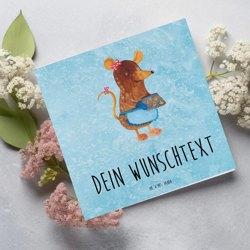 Personalized Deluxe Card Mouse Cookies Grußkarte als Geldgeschenk, Grußkarte selbst gestalten, Grußkarte mit persönlichen Nachrichten, Personalisierte Grußkarte, Personalisierte Glückwunschkarte, Personalisierte Hochzeitskarte, Personalisierte Geburtstagskarte, Personalisierte Einladungskarte, Personalisiertere Klappkarte, Grußkarten personalisiert, Grußkarte selber drucken, Grußkarte mit Namen, Personalisierte Karte, Winter, Weihnachten, Weihnachtsdeko, Nikolaus, Advent, Heiligabend, Wintermotiv, Weihnachtskekse, Kekse, Maus, Plätzchen, Weihnachtsbäckerei, backen, Chaosqueen