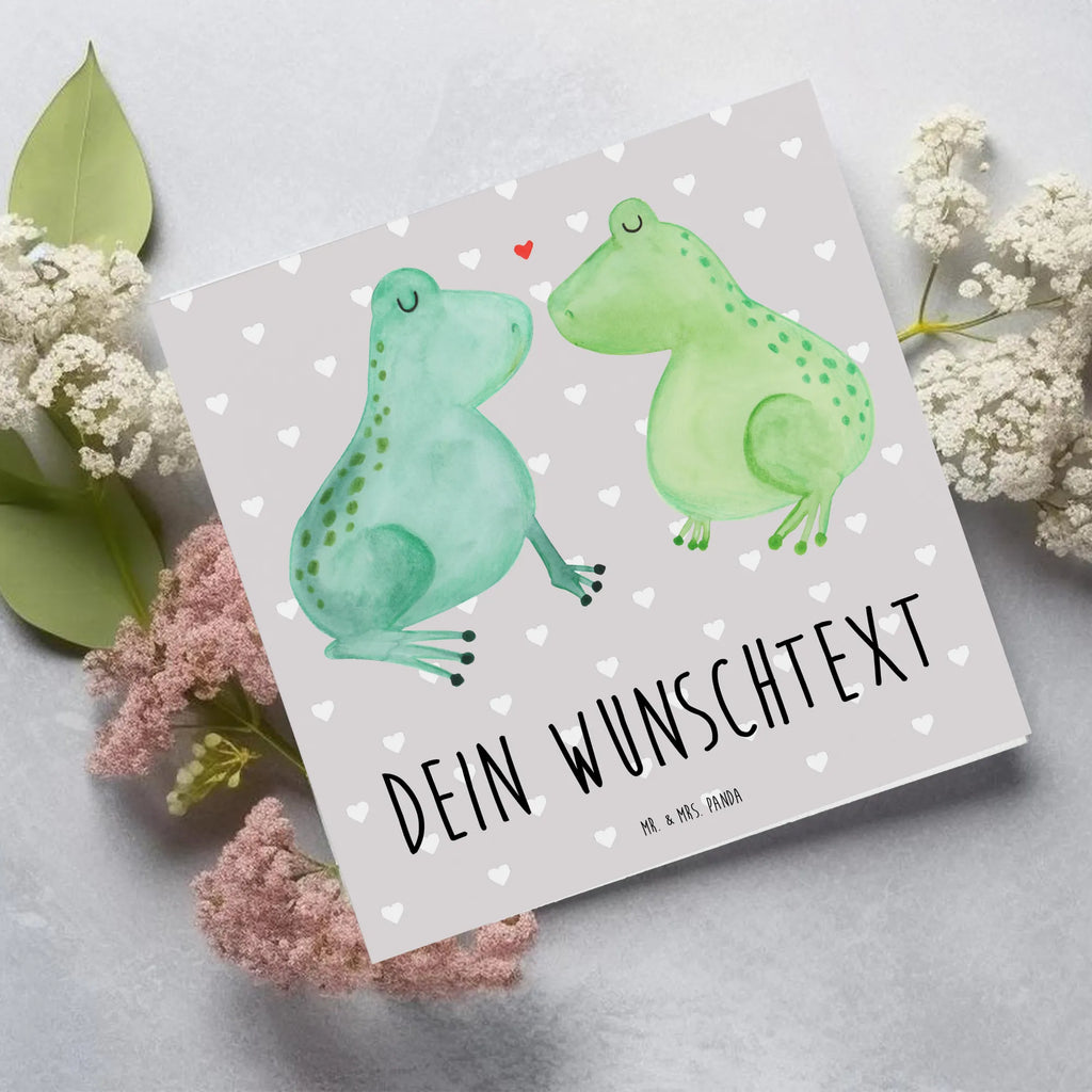 Personalized Deluxe Card Frogs in love Grußkarte mit Namen, Personalisierte Karte, Personalisierte Hochzeitskarte, Grußkarte selber drucken, Personalisiertere Klappkarte, Personalisierte Geburtstagskarte, Personalisierte Einladungskarte, Personalisierte Glückwunschkarte, Grußkarte als Geldgeschenk, Personalisierte Grußkarte, Grußkarte selbst gestalten, Grußkarte mit persönlichen Nachrichten, Grußkarten personalisiert, Liebe, Partner, Freund, Freundin, Ehemann, Ehefrau, Heiraten, Verlobung, Heiratsantrag, Liebesgeschenk, Jahrestag, Hocheitstag, Geschenk Freund, Verliebt, Fröschchen, Liebesbeweis, Hochzeitstag, Frosch, Geschenk Freundin, Verlobt, Verheiratet, Froschkönig, Geschenk Hochzeit, Frösche
