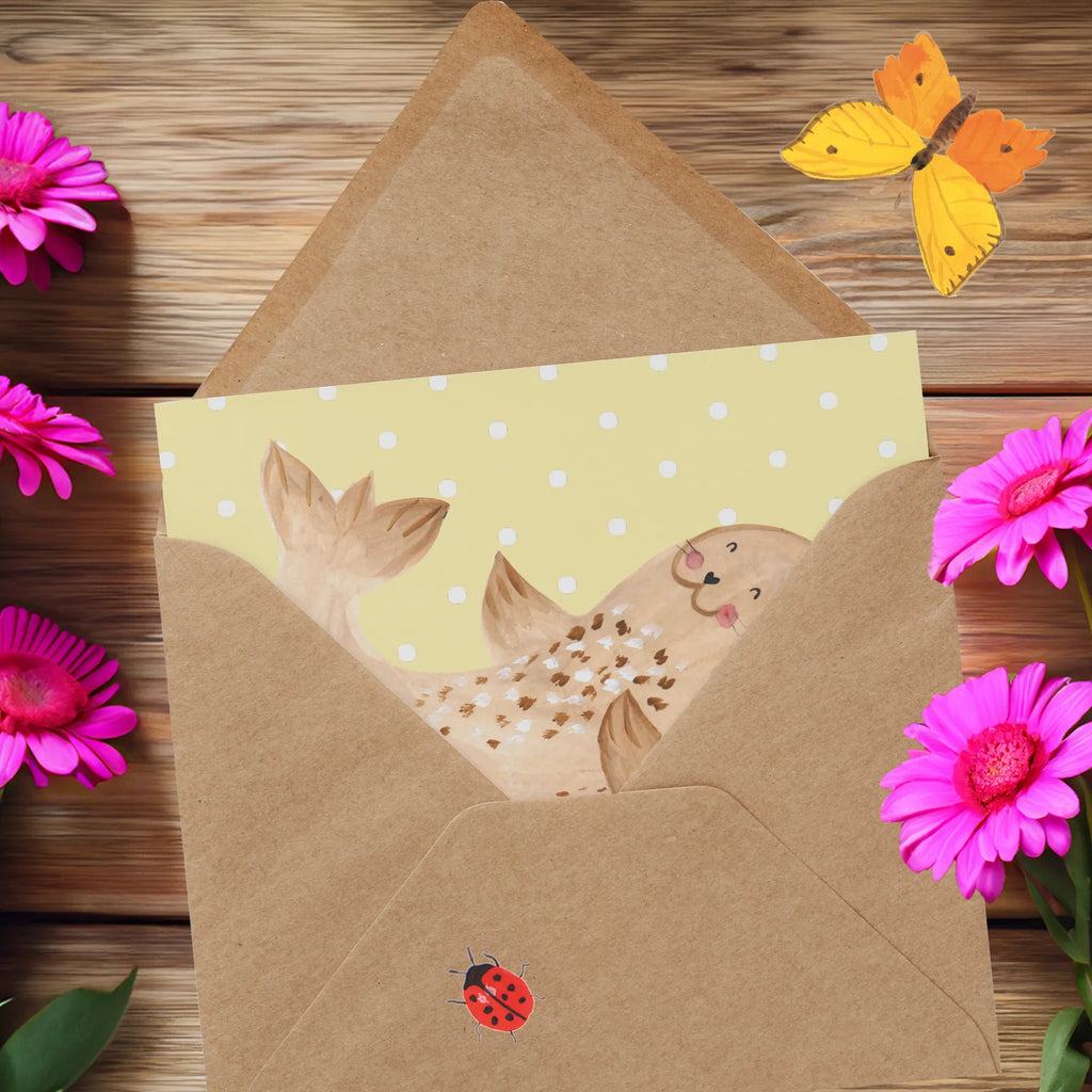 Personalisierte Deluxe Karte Robbe Liegen Personalisiertere Klappkarte, Grußkarte selber drucken, Personalisierte Grußkarte, Personalisierte Einladungskarte, Personalisierte Karte, Grußkarte selbst gestalten, Grußkarte mit persönlichen Nachrichten, Grußkarte mit Namen, Personalisierte Glückwunschkarte, Personalisierte Geburtstagskarte, Personalisierte Hochzeitskarte, Grußkarten personalisiert, Grußkarte als Geldgeschenk, Tiermotive, Gute Laune, lustige Sprüche, Tiere, Robbe, Robben, Meerestier, Ostsee, Seehund, Nordsee, Strand, Freude, Lachen