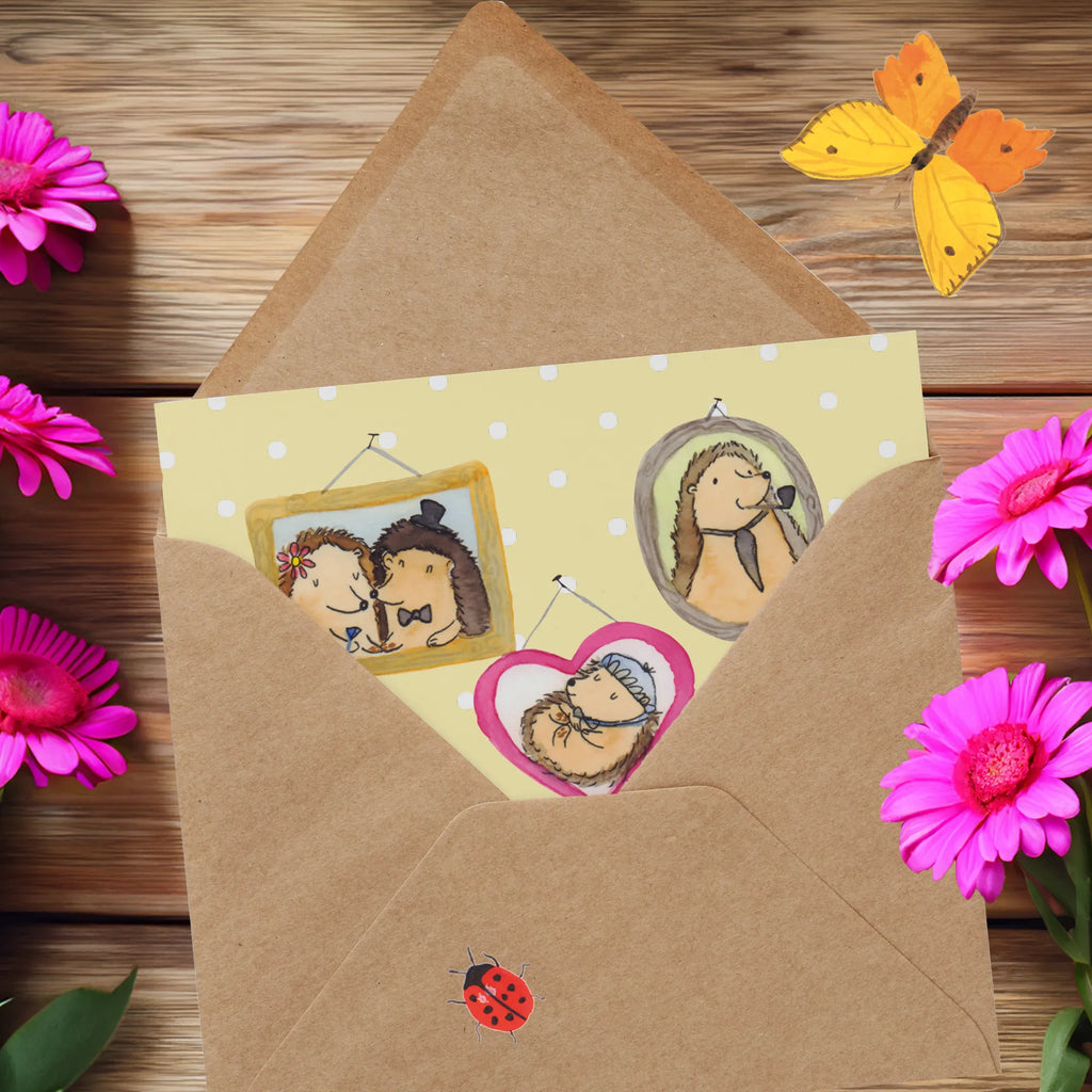 Personalized Deluxe Card Hedgehog family Personalisierte Geburtstagskarte, Grußkarten personalisiert, Personalisierte Hochzeitskarte, Grußkarte als Geldgeschenk, Personalisierte Einladungskarte, Grußkarte selber drucken, Grußkarte selbst gestalten, Personalisierte Karte, Personalisiertere Klappkarte, Grußkarte mit persönlichen Nachrichten, Personalisierte Glückwunschkarte, Grußkarte mit Namen, Personalisierte Grußkarte, Familie, Vatertag, Muttertag, Bruder, Schwester, Mama, Papa, Oma, Opa, Bilder, Zusammenhalt, Liebe, Igel, Glück