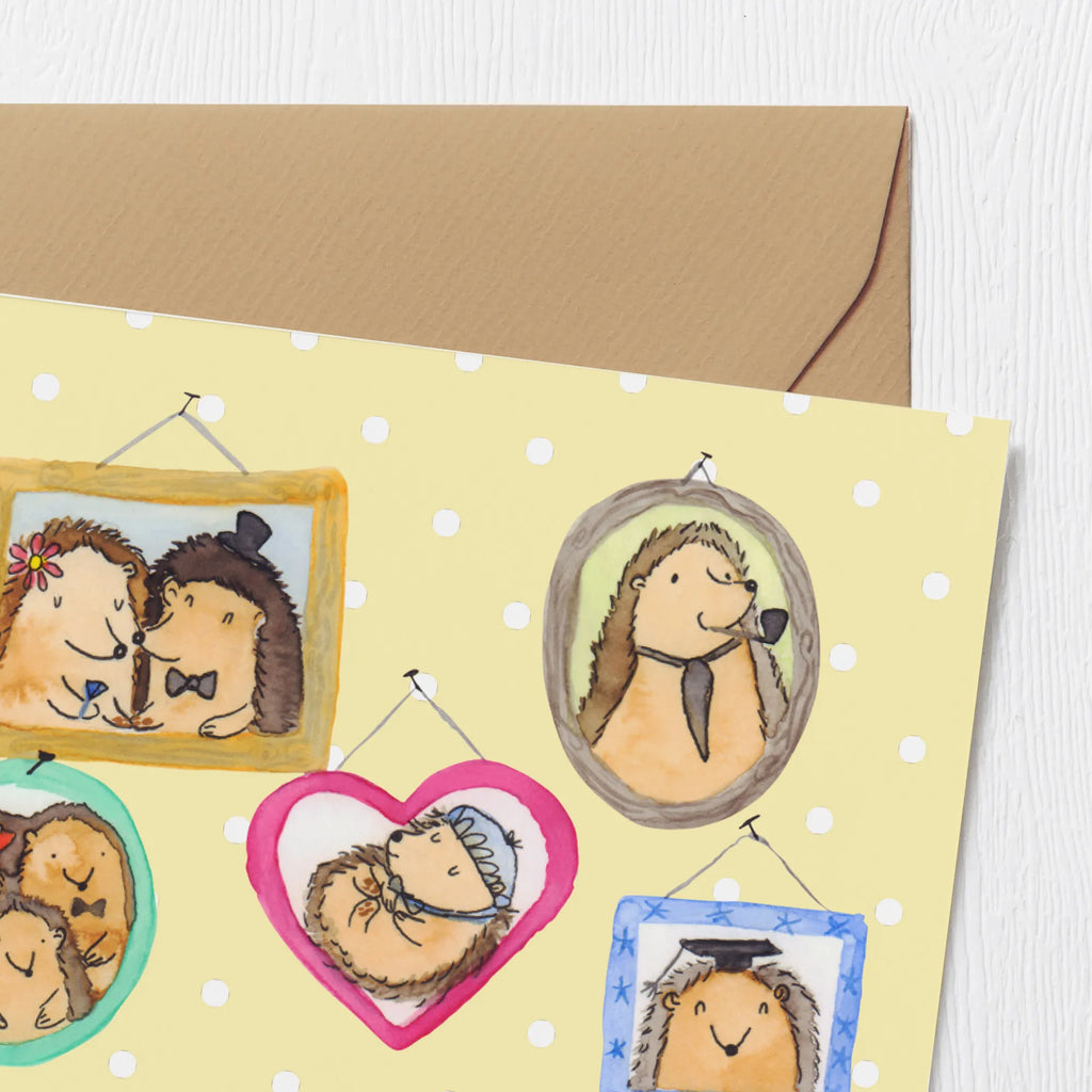 Personalized Deluxe Card Hedgehog family Personalisierte Geburtstagskarte, Grußkarten personalisiert, Personalisierte Hochzeitskarte, Grußkarte als Geldgeschenk, Personalisierte Einladungskarte, Grußkarte selber drucken, Grußkarte selbst gestalten, Personalisierte Karte, Personalisiertere Klappkarte, Grußkarte mit persönlichen Nachrichten, Personalisierte Glückwunschkarte, Grußkarte mit Namen, Personalisierte Grußkarte, Familie, Vatertag, Muttertag, Bruder, Schwester, Mama, Papa, Oma, Opa, Bilder, Zusammenhalt, Liebe, Igel, Glück