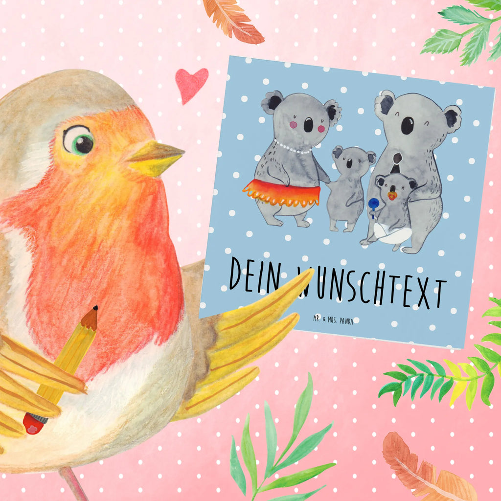 Personalized Deluxe Card Koala Family Personalisierte Karte, Personalisierte Geburtstagskarte, Grußkarte selber drucken, Grußkarte selbst gestalten, Personalisierte Grußkarte, Personalisiertere Klappkarte, Grußkarten personalisiert, Grußkarte als Geldgeschenk, Grußkarte mit Namen, Personalisierte Glückwunschkarte, Personalisierte Einladungskarte, Personalisierte Hochzeitskarte, Grußkarte mit persönlichen Nachrichten, Familie, Vatertag, Muttertag, Bruder, Schwester, Mama, Papa, Oma, Opa, Koala, Familienleben, Family, Geschwister, Koalas, Kinder