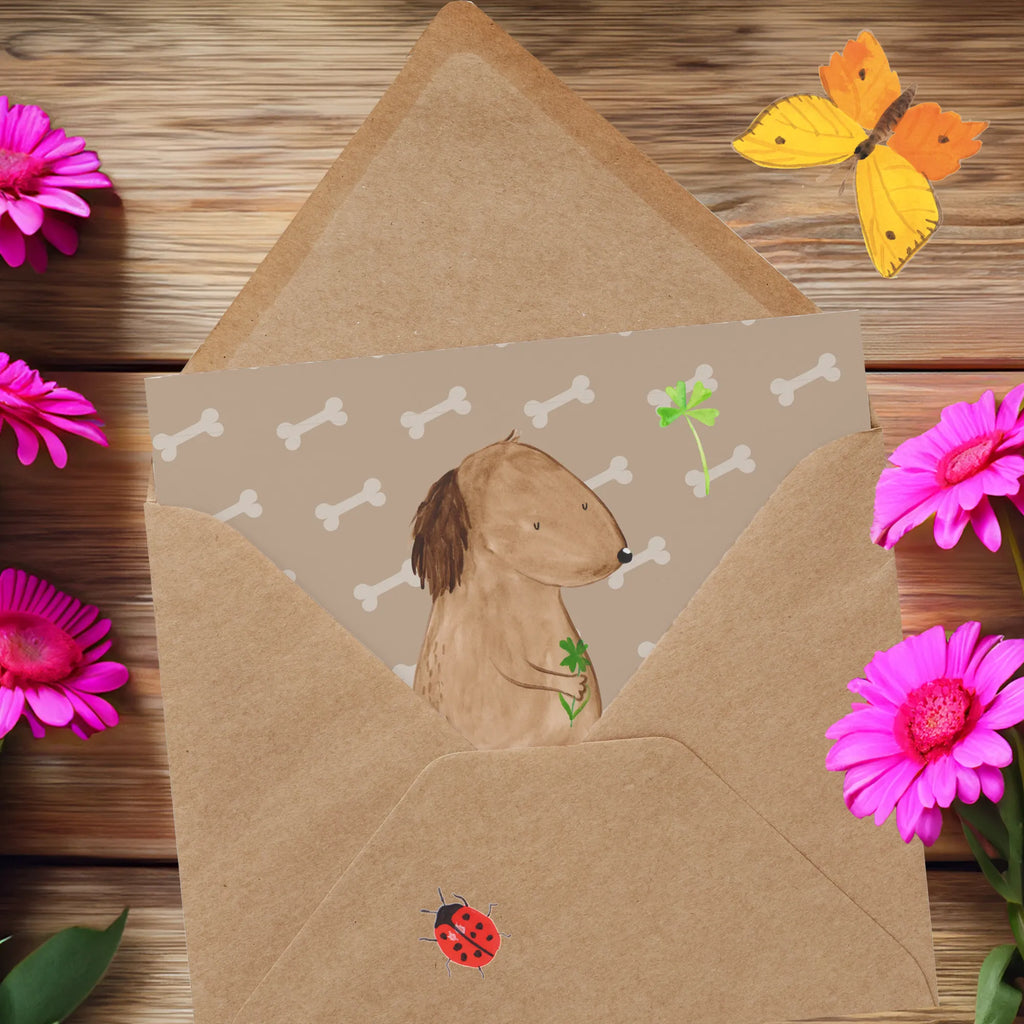 Personalisierte Deluxe Karte Hund Kleeblatt Personalisierte Geburtstagskarte, Grußkarte mit Namen, Personalisierte Karte, Grußkarte mit persönlichen Nachrichten, Personalisierte Glückwunschkarte, Grußkarte selber drucken, Grußkarte als Geldgeschenk, Grußkarte selbst gestalten, Personalisierte Hochzeitskarte, Grußkarten personalisiert, Personalisiertere Klappkarte, Personalisierte Einladungskarte, Personalisierte Grußkarte, Hund, Hundemotiv, Haustier, Hunderasse, Tierliebhaber, Hundebesitzer, Sprüche, Motivation, Geschenk, Neuanfang, Glücksbringer, Tagträume, Selbstliebe, Kleeblatt, Achtsamkeit, Glück