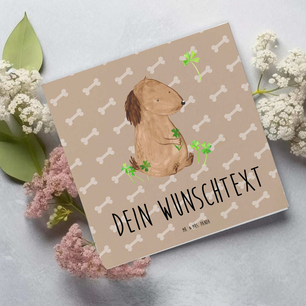 Personalisierte Deluxe Karte Hund Kleeblatt Personalisierte Geburtstagskarte, Grußkarte mit Namen, Personalisierte Karte, Grußkarte mit persönlichen Nachrichten, Personalisierte Glückwunschkarte, Grußkarte selber drucken, Grußkarte als Geldgeschenk, Grußkarte selbst gestalten, Personalisierte Hochzeitskarte, Grußkarten personalisiert, Personalisiertere Klappkarte, Personalisierte Einladungskarte, Personalisierte Grußkarte, Hund, Hundemotiv, Haustier, Hunderasse, Tierliebhaber, Hundebesitzer, Sprüche, Motivation, Geschenk, Neuanfang, Glücksbringer, Tagträume, Selbstliebe, Kleeblatt, Achtsamkeit, Glück