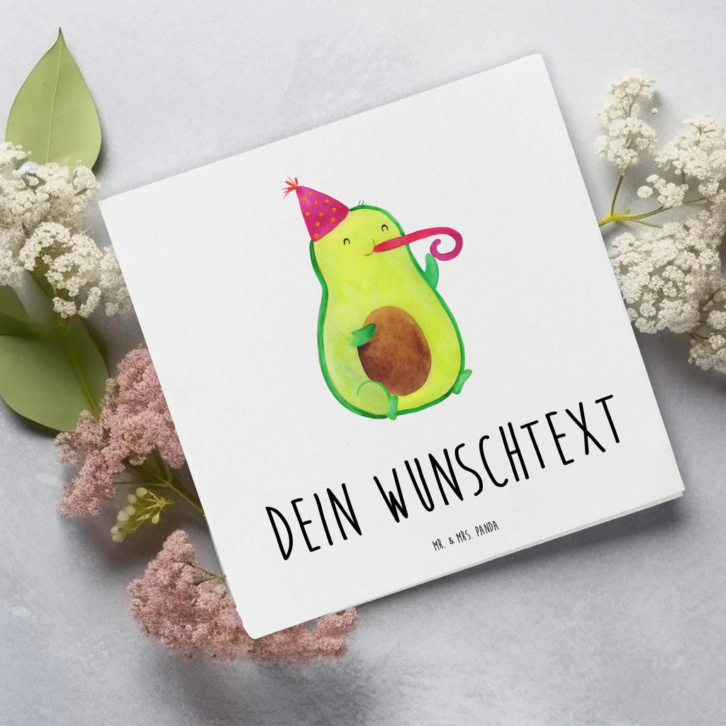 Personalisierte Deluxe Karte Avocado Feier Grußkarte selber drucken, Grußkarte mit persönlichen Nachrichten, Personalisierte Grußkarte, Personalisierte Hochzeitskarte, Personalisierte Einladungskarte, Grußkarte mit Namen, Grußkarten personalisiert, Personalisiertere Klappkarte, Personalisierte Glückwunschkarte, Personalisierte Karte, Grußkarte selbst gestalten, Grußkarte als Geldgeschenk, Personalisierte Geburtstagskarte, Avocado, Veggie, Vegan, Gesund, Gute Laune, Fete, Party, Feierlichkeit, Geburtstag, Tröte, Feier