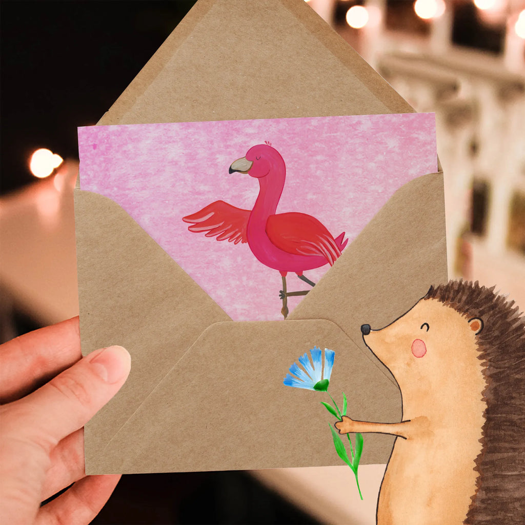 Personalized Deluxe Card flamingo yoga Grußkarte selber drucken, Grußkarten personalisiert, Personalisierte Glückwunschkarte, Personalisierte Geburtstagskarte, Grußkarte selbst gestalten, Personalisierte Karte, Grußkarte als Geldgeschenk, Personalisierte Grußkarte, Grußkarte mit persönlichen Nachrichten, Personalisierte Einladungskarte, Grußkarte mit Namen, Personalisierte Hochzeitskarte, Personalisiertere Klappkarte, Flamingo, Yoga, Yoga-Übung, Ärger, Aufregen, Entspannung, Tiefenentspannung, Achtsamkeit, Namaste, Vogel