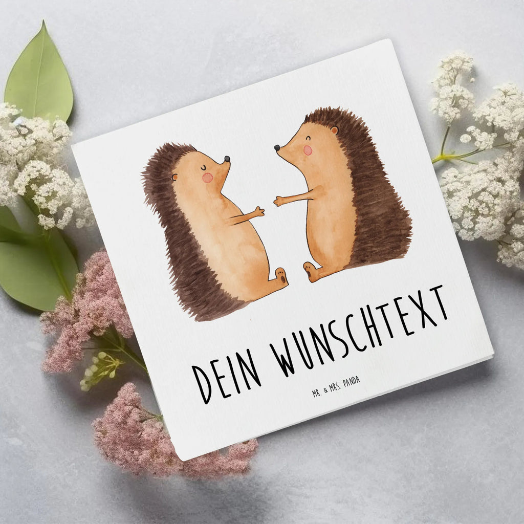 Personalisierte Deluxe Karte Igel Liebe Personalisiertere Klappkarte, Grußkarte selbst gestalten, Personalisierte Karte, Grußkarte mit Namen, Personalisierte Einladungskarte, Personalisierte Hochzeitskarte, Grußkarte mit persönlichen Nachrichten, Personalisierte Grußkarte, Personalisierte Glückwunschkarte, Grußkarte selber drucken, Grußkarten personalisiert, Personalisierte Geburtstagskarte, Grußkarte als Geldgeschenk, Liebe, Partner, Freund, Freundin, Ehemann, Ehefrau, Heiraten, Verlobung, Heiratsantrag, Liebesgeschenk, Jahrestag, Hocheitstag, Igel, Geschenk, Verlobt, Verliebt, Verheiratet, Liebesbeweis, Hochzeit, Hochzeitstag