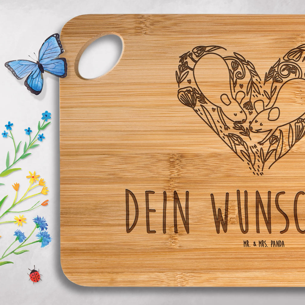 Personalisiertes Schneidebrett Mäuse Herz Schneidebrett Mit Namen, Schneidebrett Holz Mit Namen, Werbegeschenk mit Text, Schneidebrett selber gestalten, Hochwertiges Schneidebrett Mit Gravur, Werbegeschenk mit Firmennamen, Personalisiertes Schneidebrett, Schneidebrett Für Grillfans Mit Gravur, Personalisiertes Küchenbrett, Bambusbrettchen Mit Gravur, Schneidebrett Bambus Mit Gravur, Schneidebrett Hochzeit Geschenk Mit Gravur, Geschenkidee Schneidebrett Mit Namen, Schneidebrett Mit Wunschtext, Schneidebrett Für Paare Mit Namen, Schneidebrett Familie Mit Namen, Frühstücksbrett Mit Namen, Schneidebrett Geburtstag Mit Gravur, Personalisiertes Bambus Schneidebrett, Schneidebrett Mit Motiv Und Namen, Schneidebrett Mit Datum, Schneidebrett Selbst Gestalten, Schneidebrett Mit Spruch Und Namen, Bambusbrett Mit Namen, Schneidebrett Geschenk Personalisiert, Schneidebrett Mit Personalisierung, Schneidebrett Mit Herzen Und Wunschtext, Schneidebrett Mit Initialen, Schneidebrett Mit Gravur, Schneidebrett Mit Logo, Schneidebrett individuell, Küchenbrett Mit Namen, Holzbrett Mit Gravur, Liebe, Partner, Freund, Freundin, Ehemann, Ehefrau, Heiraten, Verlobung, Heiratsantrag, Liebesgeschenk, Jahrestag, Hocheitstag, Geschenk für zwei, Gemeinsamkeit, Mäuse, Hochzeit, Maus, Lieblingsmensch, Love, Liebesbotschaft, Liebesbeweis