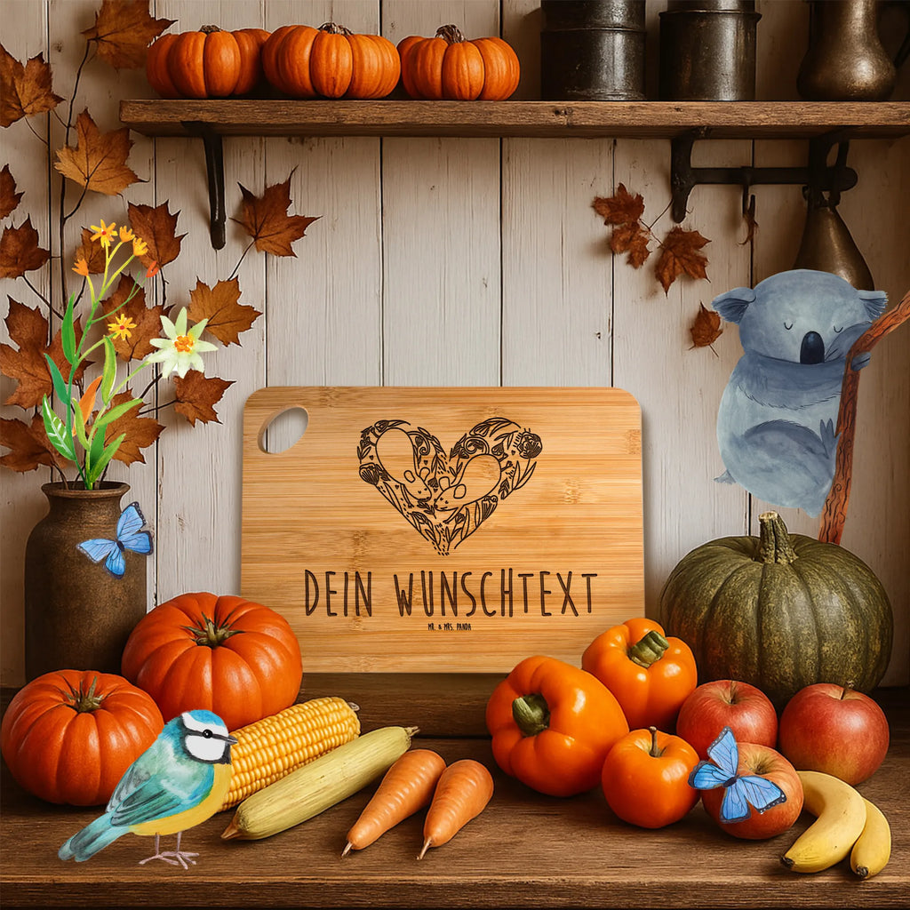 Personalisiertes Schneidebrett Mäuse Herz Schneidebrett Mit Namen, Schneidebrett Holz Mit Namen, Werbegeschenk mit Text, Schneidebrett selber gestalten, Hochwertiges Schneidebrett Mit Gravur, Werbegeschenk mit Firmennamen, Personalisiertes Schneidebrett, Schneidebrett Für Grillfans Mit Gravur, Personalisiertes Küchenbrett, Bambusbrettchen Mit Gravur, Schneidebrett Bambus Mit Gravur, Schneidebrett Hochzeit Geschenk Mit Gravur, Geschenkidee Schneidebrett Mit Namen, Schneidebrett Mit Wunschtext, Schneidebrett Für Paare Mit Namen, Schneidebrett Familie Mit Namen, Frühstücksbrett Mit Namen, Schneidebrett Geburtstag Mit Gravur, Personalisiertes Bambus Schneidebrett, Schneidebrett Mit Motiv Und Namen, Schneidebrett Mit Datum, Schneidebrett Selbst Gestalten, Schneidebrett Mit Spruch Und Namen, Bambusbrett Mit Namen, Schneidebrett Geschenk Personalisiert, Schneidebrett Mit Personalisierung, Schneidebrett Mit Herzen Und Wunschtext, Schneidebrett Mit Initialen, Schneidebrett Mit Gravur, Schneidebrett Mit Logo, Schneidebrett individuell, Küchenbrett Mit Namen, Holzbrett Mit Gravur, Liebe, Partner, Freund, Freundin, Ehemann, Ehefrau, Heiraten, Verlobung, Heiratsantrag, Liebesgeschenk, Jahrestag, Hocheitstag, Geschenk für zwei, Gemeinsamkeit, Mäuse, Hochzeit, Maus, Lieblingsmensch, Love, Liebesbotschaft, Liebesbeweis