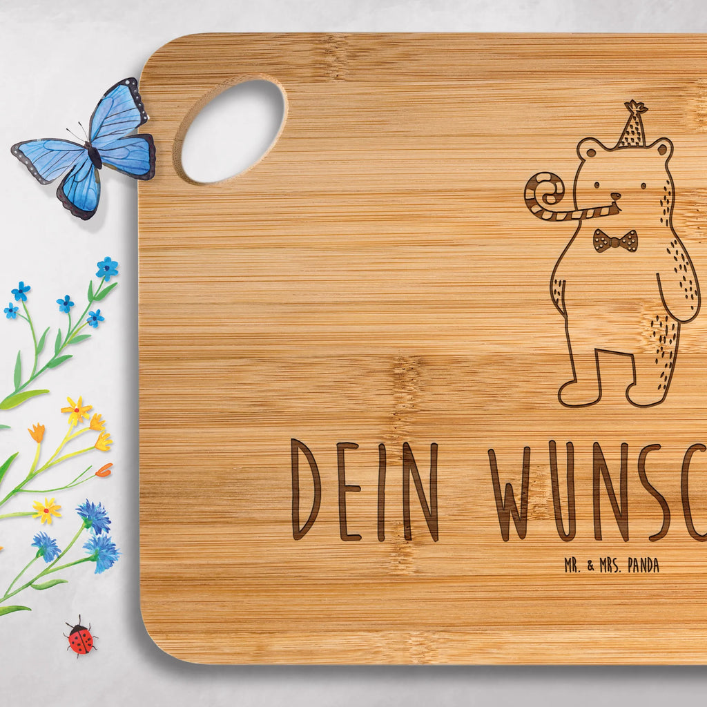 Personalisiertes Schneidebrett Bär Geburtstag Schneidebrett Für Grillfans Mit Gravur, Schneidebrett Familie Mit Namen, Schneidebrett Mit Spruch Und Namen, Hochwertiges Schneidebrett Mit Gravur, Holzbrett Mit Gravur, Schneidebrett Mit Datum, Schneidebrett Mit Personalisierung, Schneidebrett Bambus Mit Gravur, Schneidebrett Selbst Gestalten, Werbegeschenk mit Text, Küchenbrett Mit Namen, Schneidebrett Hochzeit Geschenk Mit Gravur, Frühstücksbrett Mit Namen, Geschenkidee Schneidebrett Mit Namen, Schneidebrett Für Paare Mit Namen, Personalisiertes Küchenbrett, Schneidebrett selber gestalten, Bambusbrett Mit Namen, Bambusbrettchen Mit Gravur, Schneidebrett Mit Motiv Und Namen, Werbegeschenk mit Firmennamen, Schneidebrett Mit Initialen, Schneidebrett Mit Logo, Schneidebrett individuell, Schneidebrett Mit Wunschtext, Schneidebrett Mit Herzen Und Wunschtext, Personalisiertes Schneidebrett, Schneidebrett Geschenk Personalisiert, Personalisiertes Bambus Schneidebrett, Schneidebrett Geburtstag Mit Gravur, Schneidebrett Mit Gravur, Schneidebrett Mit Namen, Schneidebrett Holz Mit Namen, Bär, Teddy, Teddybär, Glückwunsch, Geburtstag, Happy Birthday, Alles Gute