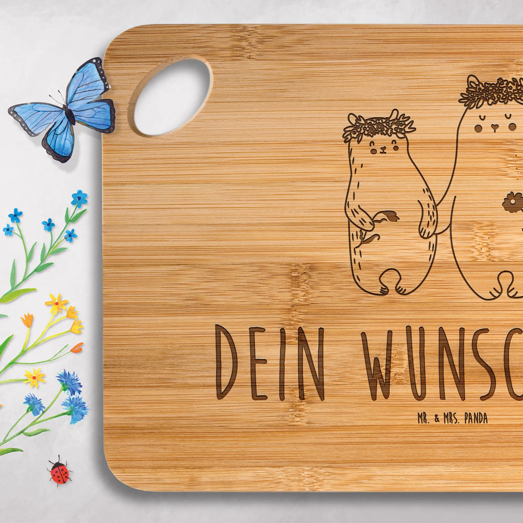 Personalisiertes Schneidebrett Bären mit Blumenkranz Schneidebrett Für Paare Mit Namen, Personalisiertes Bambus Schneidebrett, Personalisiertes Küchenbrett, Schneidebrett selber gestalten, Bambusbrettchen Mit Gravur, Werbegeschenk mit Firmennamen, Schneidebrett Familie Mit Namen, Personalisiertes Schneidebrett, Schneidebrett Selbst Gestalten, Schneidebrett Mit Namen, Werbegeschenk mit Text, Schneidebrett Mit Logo, Schneidebrett Mit Herzen Und Wunschtext, Schneidebrett Mit Motiv Und Namen, Schneidebrett Mit Datum, Schneidebrett Mit Spruch Und Namen, Schneidebrett Holz Mit Namen, Schneidebrett Hochzeit Geschenk Mit Gravur, Schneidebrett Mit Wunschtext, Schneidebrett individuell, Geschenkidee Schneidebrett Mit Namen, Schneidebrett Mit Initialen, Holzbrett Mit Gravur, Küchenbrett Mit Namen, Schneidebrett Geschenk Personalisiert, Schneidebrett Geburtstag Mit Gravur, Schneidebrett Für Grillfans Mit Gravur, Hochwertiges Schneidebrett Mit Gravur, Bambusbrett Mit Namen, Frühstücksbrett Mit Namen, Schneidebrett Bambus Mit Gravur, Schneidebrett Mit Gravur, Schneidebrett Mit Personalisierung, Familie, Vatertag, Muttertag, Bruder, Schwester, Mama, Papa, Oma, Opa, Töchter, Kinder, Mami, Bär, Lieblingsmama, Kind, Family, beste Mutter, Vorbild, Geschenk Mama. Muttertag, weltbeste Mama, Tochter, Mutti, Lieblingsmensch, Bären, Mutter