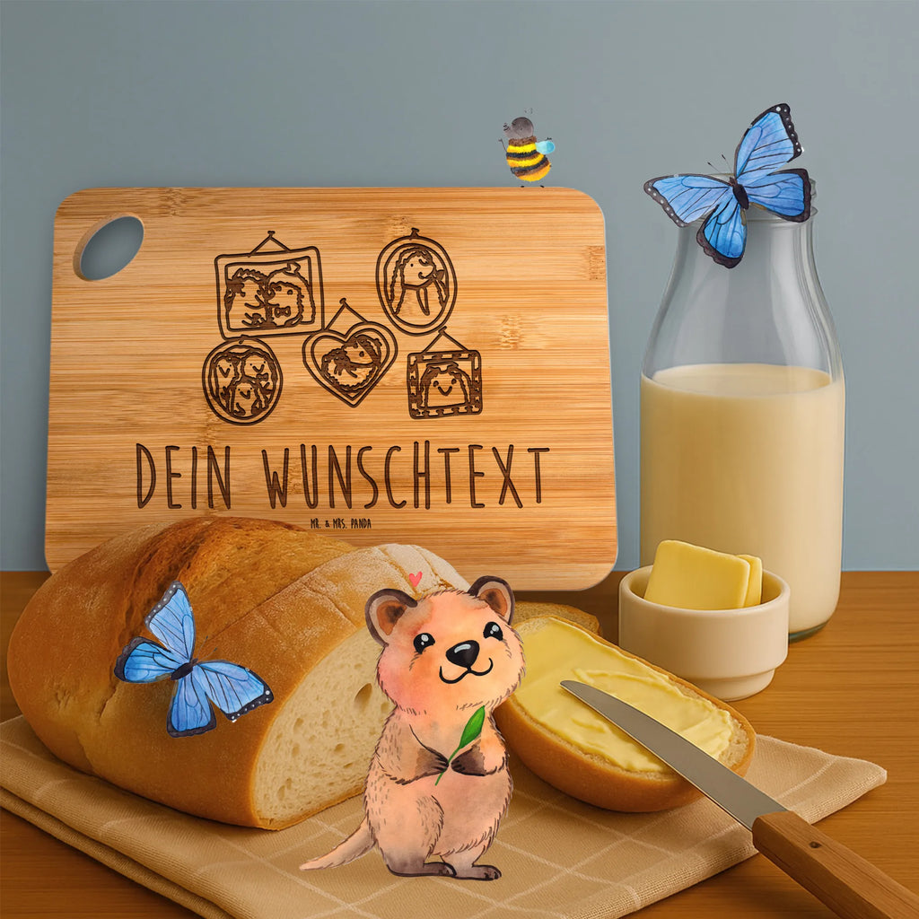 Personalisiertes Schneidebrett Igel Familie Personalisiertes Schneidebrett, Schneidebrett Für Grillfans Mit Gravur, Schneidebrett Hochzeit Geschenk Mit Gravur, Küchenbrett Mit Namen, Schneidebrett Mit Initialen, Schneidebrett Selbst Gestalten, Schneidebrett Mit Motiv Und Namen, Schneidebrett Mit Personalisierung, Schneidebrett Bambus Mit Gravur, Schneidebrett individuell, Schneidebrett Mit Datum, Bambusbrettchen Mit Gravur, Frühstücksbrett Mit Namen, Bambusbrett Mit Namen, Holzbrett Mit Gravur, Werbegeschenk mit Firmennamen, Schneidebrett Mit Herzen Und Wunschtext, Personalisiertes Bambus Schneidebrett, Personalisiertes Küchenbrett, Schneidebrett Mit Logo, Hochwertiges Schneidebrett Mit Gravur, Schneidebrett Mit Gravur, Geschenkidee Schneidebrett Mit Namen, Schneidebrett Mit Spruch Und Namen, Schneidebrett Geburtstag Mit Gravur, Schneidebrett Mit Namen, Schneidebrett Holz Mit Namen, Schneidebrett selber gestalten, Werbegeschenk mit Text, Schneidebrett Mit Wunschtext, Schneidebrett Für Paare Mit Namen, Schneidebrett Familie Mit Namen, Schneidebrett Geschenk Personalisiert, Familie, Vatertag, Muttertag, Bruder, Schwester, Mama, Papa, Oma, Opa, Bilder, Liebe, Zusammenhalt, Glück, Igel