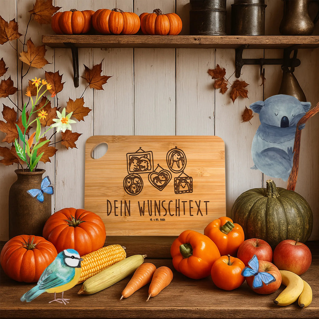 Personalisiertes Schneidebrett Igel Familie Personalisiertes Schneidebrett, Schneidebrett Für Grillfans Mit Gravur, Schneidebrett Hochzeit Geschenk Mit Gravur, Küchenbrett Mit Namen, Schneidebrett Mit Initialen, Schneidebrett Selbst Gestalten, Schneidebrett Mit Motiv Und Namen, Schneidebrett Mit Personalisierung, Schneidebrett Bambus Mit Gravur, Schneidebrett individuell, Schneidebrett Mit Datum, Bambusbrettchen Mit Gravur, Frühstücksbrett Mit Namen, Bambusbrett Mit Namen, Holzbrett Mit Gravur, Werbegeschenk mit Firmennamen, Schneidebrett Mit Herzen Und Wunschtext, Personalisiertes Bambus Schneidebrett, Personalisiertes Küchenbrett, Schneidebrett Mit Logo, Hochwertiges Schneidebrett Mit Gravur, Schneidebrett Mit Gravur, Geschenkidee Schneidebrett Mit Namen, Schneidebrett Mit Spruch Und Namen, Schneidebrett Geburtstag Mit Gravur, Schneidebrett Mit Namen, Schneidebrett Holz Mit Namen, Schneidebrett selber gestalten, Werbegeschenk mit Text, Schneidebrett Mit Wunschtext, Schneidebrett Für Paare Mit Namen, Schneidebrett Familie Mit Namen, Schneidebrett Geschenk Personalisiert, Familie, Vatertag, Muttertag, Bruder, Schwester, Mama, Papa, Oma, Opa, Bilder, Liebe, Zusammenhalt, Glück, Igel