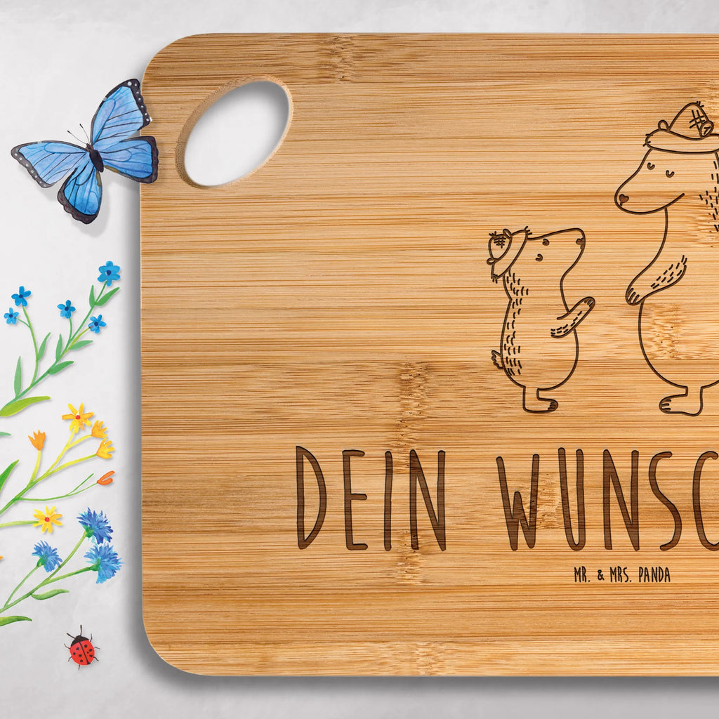 Personalisiertes Schneidebrett Bären mit Hut Schneidebrett Für Grillfans Mit Gravur, Frühstücksbrett Mit Namen, Bambusbrett Mit Namen, Schneidebrett Mit Wunschtext, Hochwertiges Schneidebrett Mit Gravur, Holzbrett Mit Gravur, Schneidebrett Mit Namen, Personalisiertes Küchenbrett, Personalisiertes Schneidebrett, Schneidebrett Mit Herzen Und Wunschtext, Werbegeschenk mit Text, Schneidebrett Für Paare Mit Namen, Schneidebrett Geburtstag Mit Gravur, Personalisiertes Bambus Schneidebrett, Schneidebrett Bambus Mit Gravur, Schneidebrett Geschenk Personalisiert, Schneidebrett Holz Mit Namen, Schneidebrett Hochzeit Geschenk Mit Gravur, Bambusbrettchen Mit Gravur, Küchenbrett Mit Namen, Schneidebrett individuell, Schneidebrett Mit Motiv Und Namen, Schneidebrett Mit Logo, Schneidebrett Familie Mit Namen, Schneidebrett Mit Initialen, Werbegeschenk mit Firmennamen, Schneidebrett Mit Spruch Und Namen, Geschenkidee Schneidebrett Mit Namen, Schneidebrett Mit Personalisierung, Schneidebrett Mit Gravur, Schneidebrett Mit Datum, Schneidebrett selber gestalten, Schneidebrett Selbst Gestalten, Familie, Vatertag, Muttertag, Bruder, Schwester, Mama, Papa, Oma, Opa, Kind, Lieblingsmensch, Kinder, Daddy, Papi, Paps, Söhne, Dad, Family, Bär, Vorbild, Sohn, Bären, Vater-Sohn, Vater