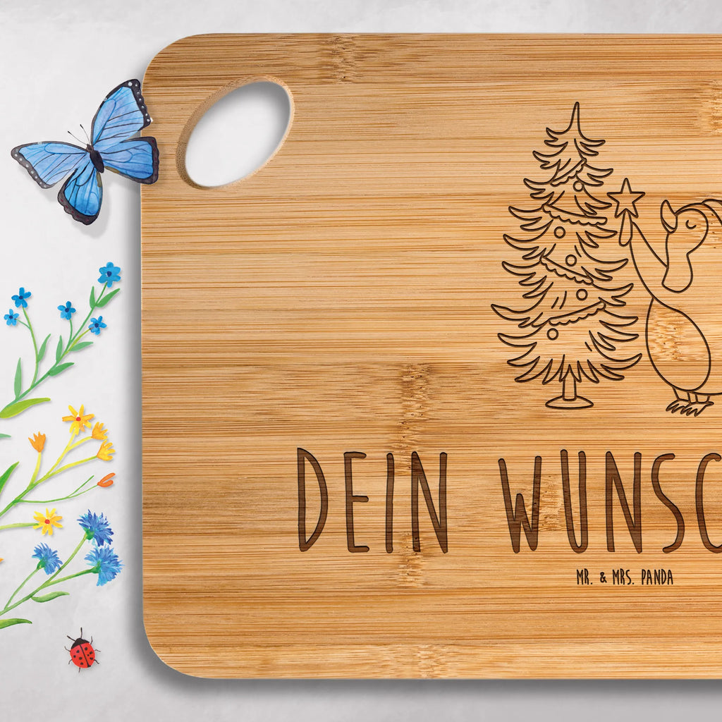 Personalisiertes Schneidebrett Pinguin Weihnachtsbaum Schneidebrett Mit Personalisierung, Schneidebrett Geschenk Personalisiert, Schneidebrett Für Paare Mit Namen, Schneidebrett individuell, Schneidebrett Mit Wunschtext, Schneidebrett Mit Motiv Und Namen, Schneidebrett Mit Gravur, Schneidebrett Mit Logo, Schneidebrett Holz Mit Namen, Bambusbrettchen Mit Gravur, Schneidebrett Bambus Mit Gravur, Schneidebrett Mit Herzen Und Wunschtext, Küchenbrett Mit Namen, Schneidebrett Mit Initialen, Hochwertiges Schneidebrett Mit Gravur, Frühstücksbrett Mit Namen, Personalisiertes Bambus Schneidebrett, Schneidebrett Für Grillfans Mit Gravur, Schneidebrett Selbst Gestalten, Schneidebrett Mit Namen, Bambusbrett Mit Namen, Personalisiertes Küchenbrett, Schneidebrett Familie Mit Namen, Schneidebrett Mit Spruch Und Namen, Schneidebrett Mit Datum, Schneidebrett Hochzeit Geschenk Mit Gravur, Geschenkidee Schneidebrett Mit Namen, Werbegeschenk mit Text, Werbegeschenk mit Firmennamen, Schneidebrett Geburtstag Mit Gravur, Holzbrett Mit Gravur, Personalisiertes Schneidebrett, Schneidebrett selber gestalten, Winter, Weihnachten, Weihnachtsdeko, Nikolaus, Advent, Heiligabend, Wintermotiv, Pinguin