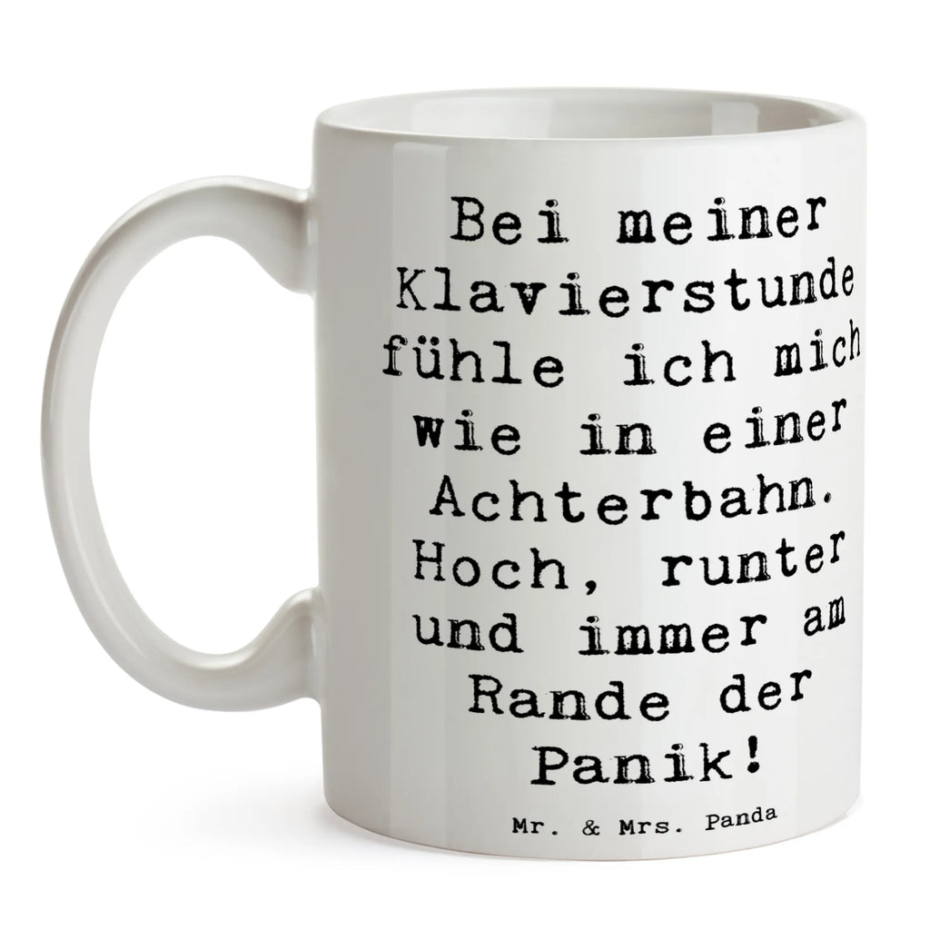 Mug Saying Bei meiner Klavierstunde fühle ich mich wie in einer Achterbahn. Hoch, runter und immer am Rande der Panik! Geschenktasse, Tasse mit Motiven, Keramiktasse, Tasse mit Zitaten, Teetasse, Kaffeetasse, Tasse, Bürotasse, Porzellantasse, Instrumente, Geschenke Musiker, Musikliebhaber