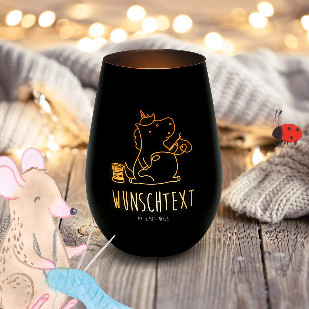Gold Windlicht Personalisiert Einhorn Näherin Windlicht Gold Für Innenbereich Mit Wunschtext, Windlicht Aus Glas Gold Mit Text, Windlicht Mit Wunschtext Gold, Windlicht Gold Für Weihnachten Mit Spruch, Gold Windlicht Hochzeit Mit Wunschtext, Personalisiertes Windlicht Gold, Windlicht Mit Initialen In Gold, Windlicht In Gold Personalisiert, Deko Windlicht Gold Mit Namen, Windlicht Gold Mit Spruch, Windlicht Mit Widmung Goldfarben, Edles Windlicht Goldfarben Mit Text, Kerzenhalter Gold Mit Gravur, Windlicht Gold Romantisch Mit Gravur, Windlicht Aus Metall Gold Mit Gravur, Windlicht Goldfarben Mit Personalisierung, Windlicht Mit Persönlicher Botschaft Gold, Goldener Teelichthalter Mit Wunschtext, Windlicht Gold Mit Liebevollem Spruch, Windlicht Gold Mit Namen, Windlicht Gold Geschenk Personalisiert, Windlicht Mit Gravur Goldfarben, Luxuriöses Windlicht In Gold Personalisiert, Laterne Gold Mit Personalisierung, Tischdeko Windlicht Gold Mit Namen, Einhorn, Einhörner, Einhorn Deko, Unicorn, basteln, Nähzimmer, nähen, Näherin, Mädchen, Häkeln, Freundin, Stricken