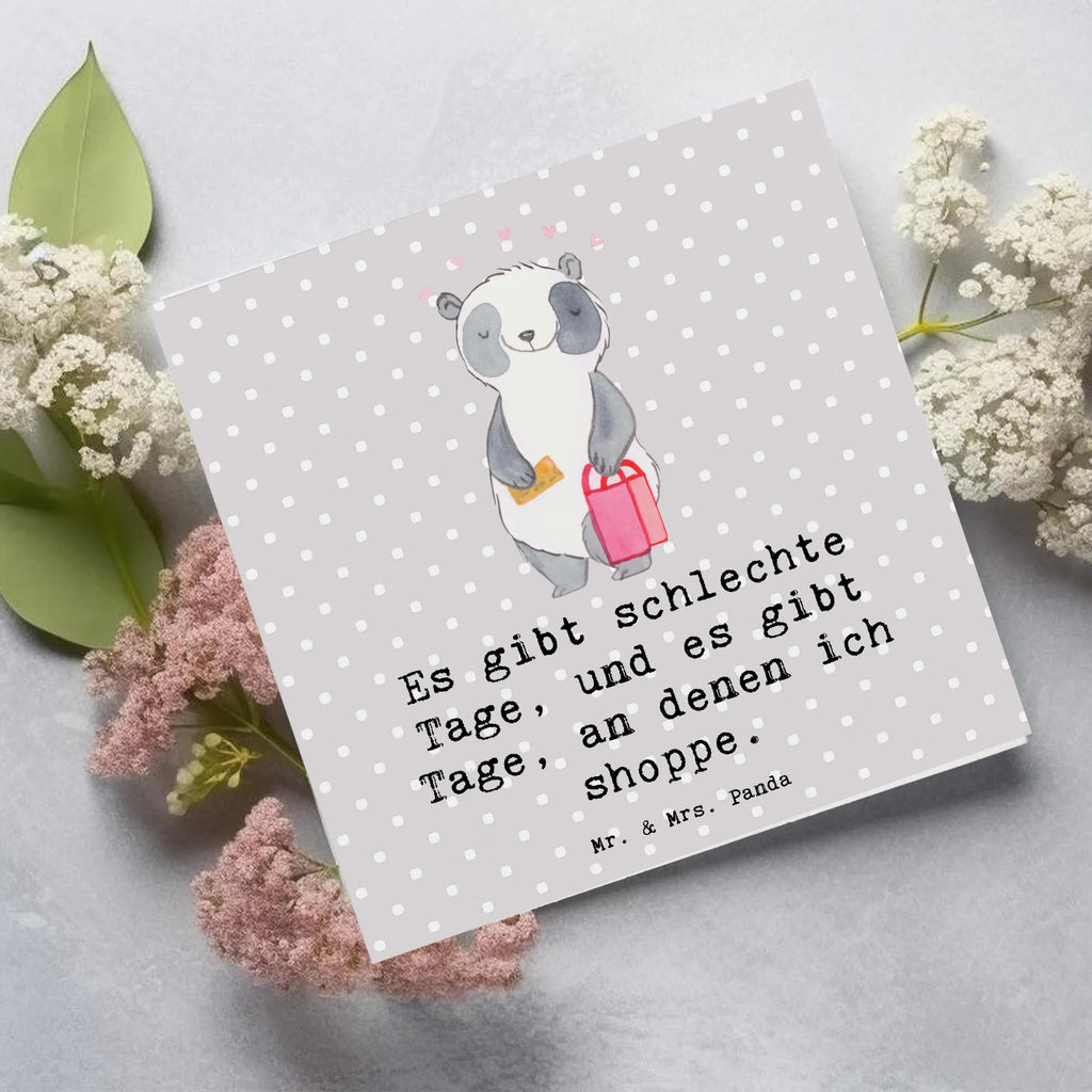 Deluxe Karte Panda Shopping Einladungskarte, Glückwunschkarte, Hochzeitskarte, Geburtstagskarte, Karte, Klappkarte, Hochwertige Klappkarte, Grußkarte, Hochwertige Grußkarte, Geschenk, Sport, Sportart, Hobby, Schenken, Danke, Dankeschön, Auszeichnung, Gewinn, Sportler, shoppen, Shopping, einkaufen