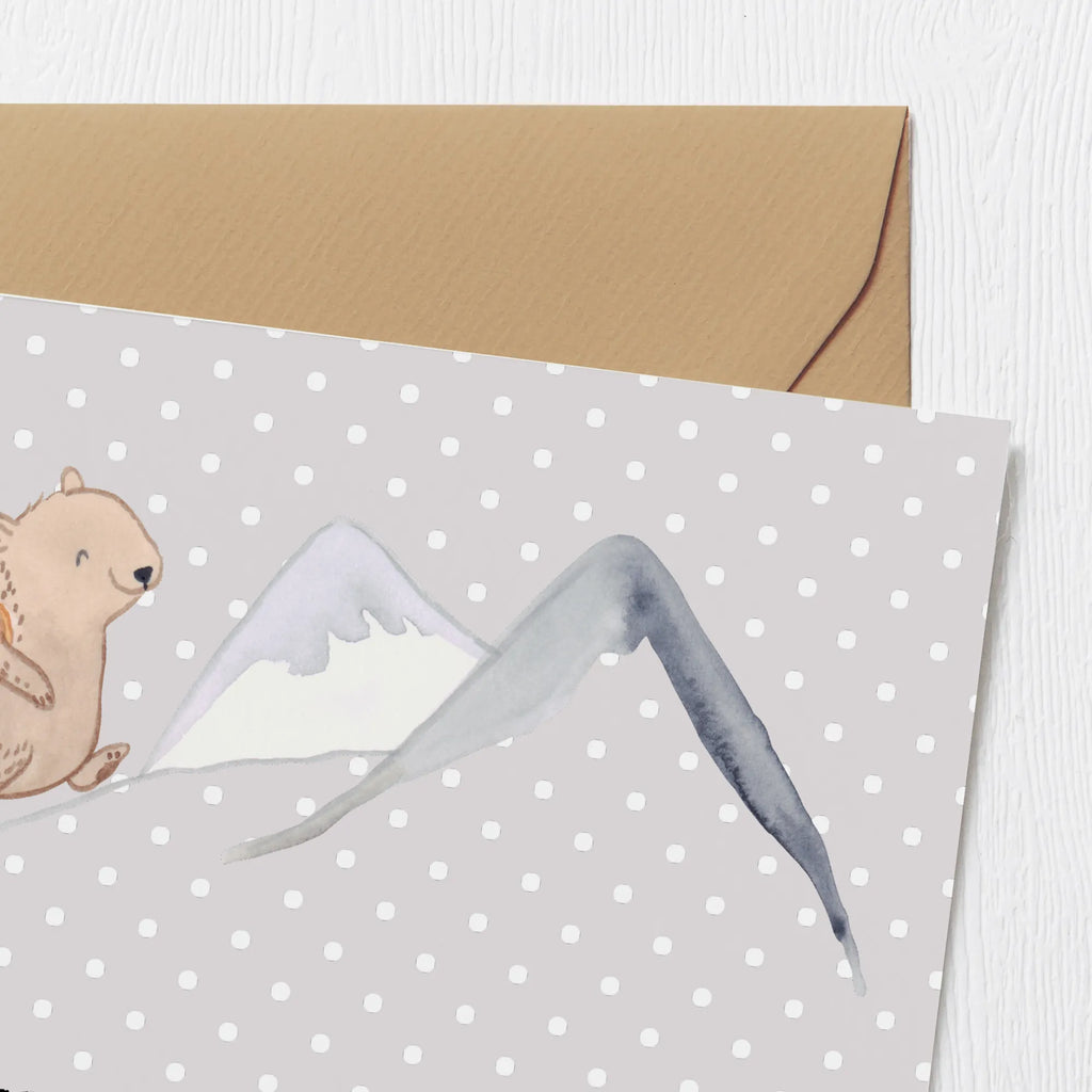 Deluxe Karte Bär Bergsteigen Klappkarte, Geburtstagskarte, Karte, Glückwunschkarte, Hochwertige Grußkarte, Hochzeitskarte, Hochwertige Klappkarte, Grußkarte, Einladungskarte, Geschenk, Sport, Sportart, Hobby, Schenken, Danke, Dankeschön, Auszeichnung, Gewinn, Sportler, Alpinismus, Alpinwandern, wandern, Trekking, Bergsteigen, Bergsport