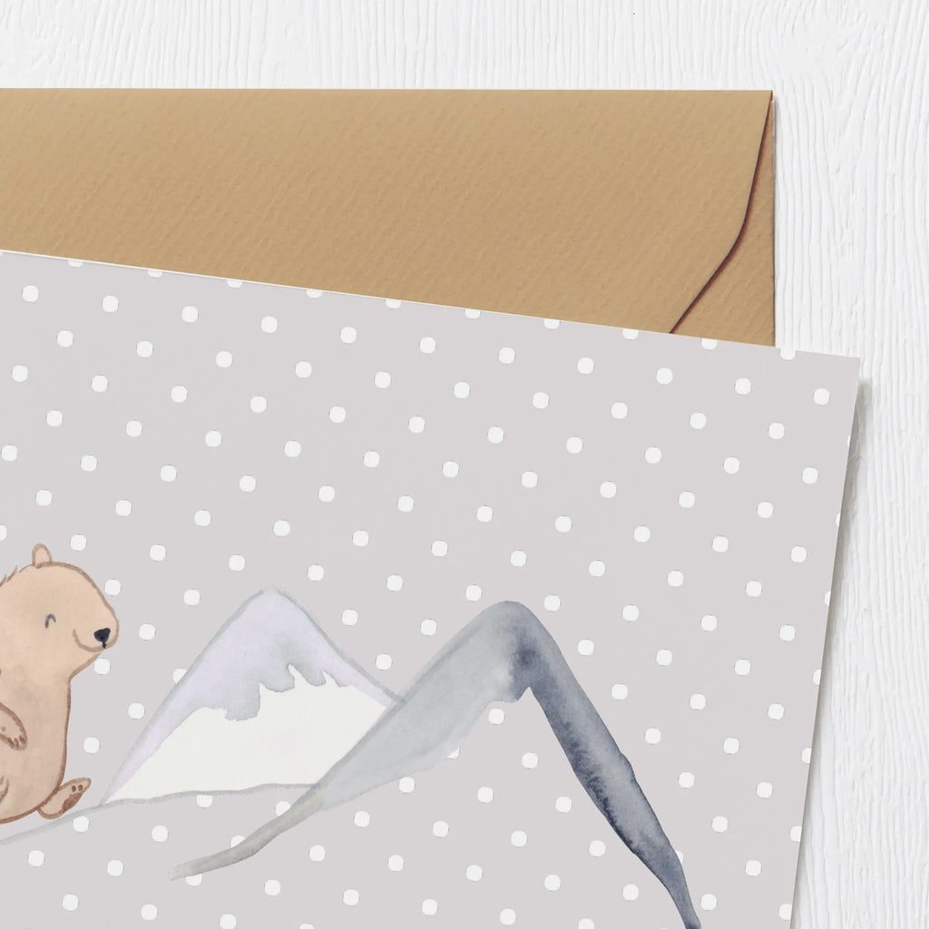 Deluxe Karte Bär Bergsteigen Klappkarte, Geburtstagskarte, Karte, Glückwunschkarte, Hochwertige Grußkarte, Hochzeitskarte, Hochwertige Klappkarte, Grußkarte, Einladungskarte, Geschenk, Sport, Sportart, Hobby, Schenken, Danke, Dankeschön, Auszeichnung, Gewinn, Sportler, Alpinismus, Alpinwandern, wandern, Trekking, Bergsteigen, Bergsport