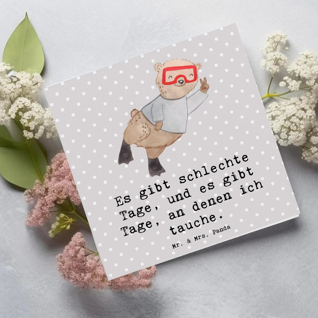 Deluxe Card bear Dive Glückwunschkarte, Klappkarte, Einladungskarte, Karte, Geburtstagskarte, Grußkarte, Hochwertige Grußkarte, Hochwertige Klappkarte, Hochzeitskarte, Geschenk, Sport, Sportart, Hobby, Schenken, Danke, Dankeschön, Auszeichnung, Gewinn, Sportler, schnorcheln, Diving, Tauchgang, Dive, Tauchschule, Tauchen