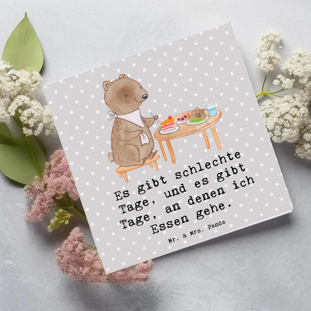 Deluxe Card bear to eat out Klappkarte, Karte, Grußkarte, Hochwertige Klappkarte, Hochzeitskarte, Glückwunschkarte, Einladungskarte, Hochwertige Grußkarte, Geburtstagskarte, Geschenk, Sport, Sportart, Hobby, Schenken, Danke, Dankeschön, Auszeichnung, Gewinn, Sportler, Essen, Essen gehen, Restaurantbesuch, Restaurant