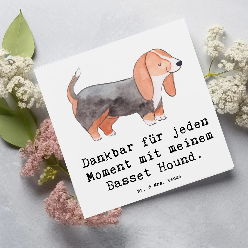 Deluxe Card Basset Hound Moment Grußkarte, Geburtstagskarte, Hochwertige Klappkarte, Hochwertige Grußkarte, Karte, Einladungskarte, Glückwunschkarte, Klappkarte, Hochzeitskarte, Hund, Hunderasse, Rassehund, Hundebesitzer, Geschenk, Tierfreund, Schenken, Welpe, Basset Hound, Basset