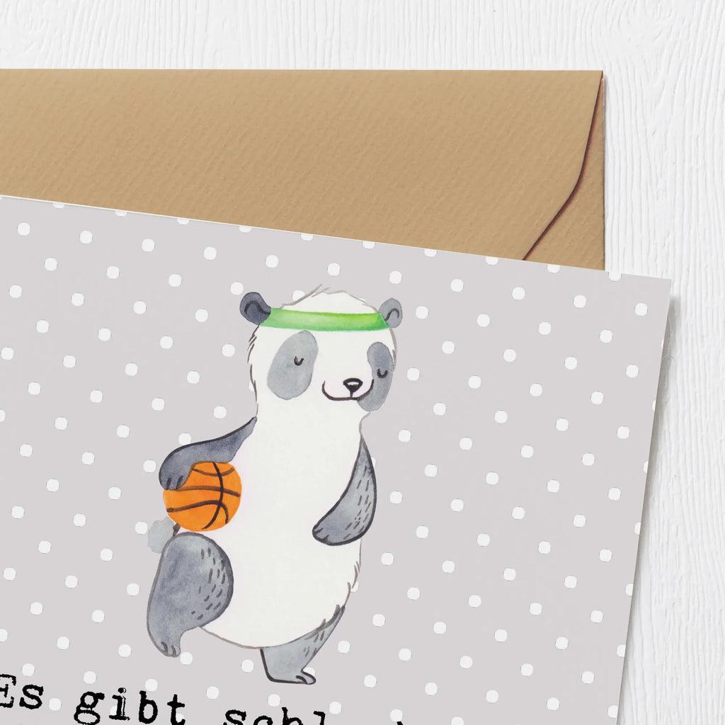 Deluxe Card panda basketball Grußkarte, Einladungskarte, Geburtstagskarte, Klappkarte, Karte, Glückwunschkarte, Hochzeitskarte, Hochwertige Grußkarte, Hochwertige Klappkarte, Geschenk, Sport, Sportart, Hobby, Schenken, Danke, Dankeschön, Auszeichnung, Gewinn, Sportler, Basketball Verein, Basketball Verband, Basketballplatz, Basketball