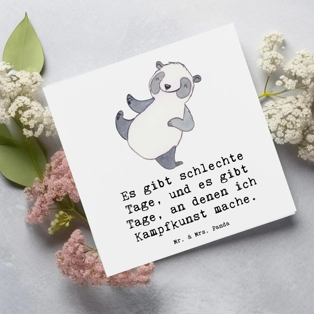 Deluxe Card panda martial arts Geburtstagskarte, Karte, Einladungskarte, Glückwunschkarte, Hochwertige Grußkarte, Klappkarte, Grußkarte, Hochwertige Klappkarte, Hochzeitskarte, Geschenk, Sport, Sportart, Hobby, Schenken, Danke, Dankeschön, Auszeichnung, Gewinn, Sportler, Selbstverteidigung, Kampfsportarten, Kampfkunst