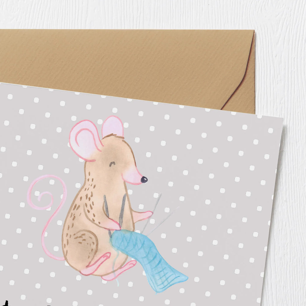 Deluxe Karte Maus Stricken Karte, Hochzeitskarte, Klappkarte, Einladungskarte, Grußkarte, Glückwunschkarte, Hochwertige Grußkarte, Geburtstagskarte, Hochwertige Klappkarte, Geschenk, Sport, Sportart, Hobby, Schenken, Danke, Dankeschön, Auszeichnung, Gewinn, Sportler, Stricken, DIY