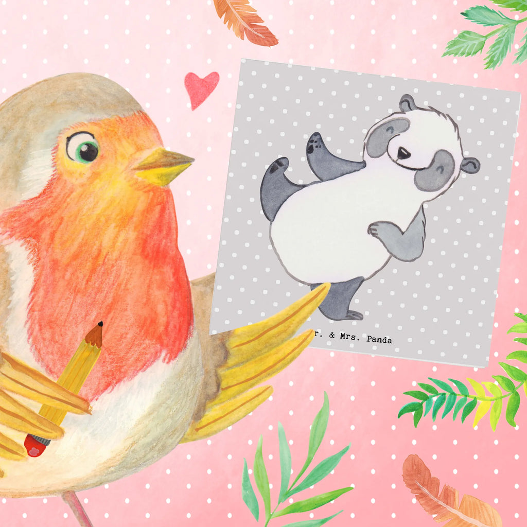 Deluxe Card panda martial arts Geburtstagskarte, Karte, Einladungskarte, Glückwunschkarte, Hochwertige Grußkarte, Klappkarte, Grußkarte, Hochwertige Klappkarte, Hochzeitskarte, Geschenk, Sport, Sportart, Hobby, Schenken, Danke, Dankeschön, Auszeichnung, Gewinn, Sportler, Selbstverteidigung, Kampfsportarten, Kampfkunst