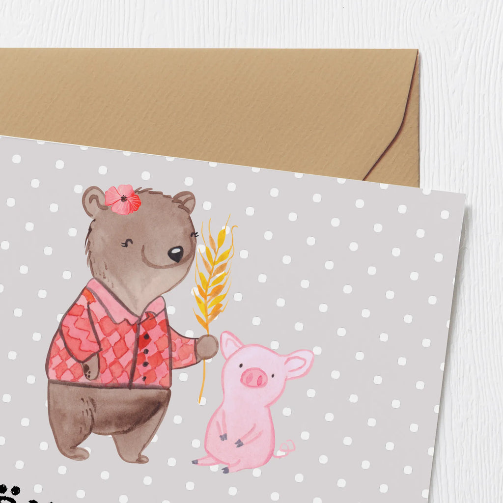 Deluxe Karte Bäuerin Leidenschaft Klappkarte, Karte, Glückwunschkarte, Hochwertige Grußkarte, Hochzeitskarte, Einladungskarte, Geburtstagskarte, Hochwertige Klappkarte, Grußkarte, Beruf, Ausbildung, Jubiläum, Abschied, Rente, Kollege, Kollegin, Geschenk, Schenken, Arbeitskollege, Mitarbeiter, Firma, Danke, Dankeschön, Tierwirtin, Farmerin, Agronomin, Bäuerin, Bauernhof, Landwirtin