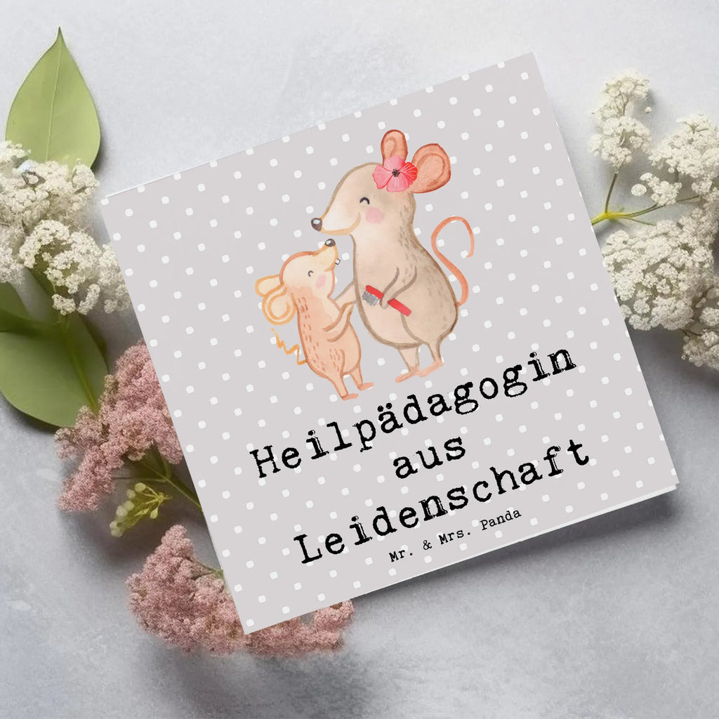 Deluxe Card Special Needs Educator Passion Glückwunschkarte, Hochzeitskarte, Hochwertige Grußkarte, Hochwertige Klappkarte, Klappkarte, Geburtstagskarte, Karte, Grußkarte, Einladungskarte, Beruf, Ausbildung, Jubiläum, Abschied, Rente, Kollege, Kollegin, Geschenk, Schenken, Arbeitskollege, Mitarbeiter, Firma, Danke, Dankeschön, Heilpädagogin, Studium, Heilpädagogik