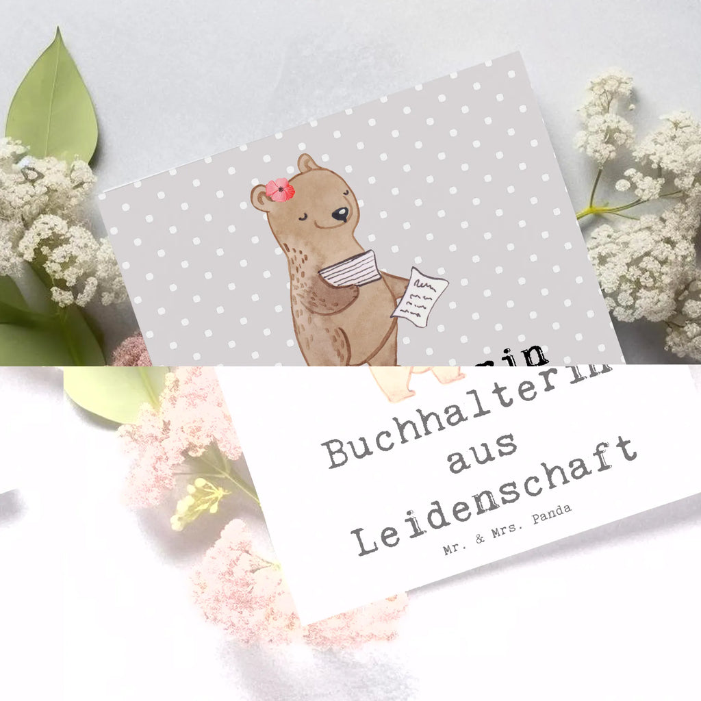 Deluxe Karte Buchhalterin Leidenschaft Hochzeitskarte, Klappkarte, Hochwertige Klappkarte, Glückwunschkarte, Geburtstagskarte, Einladungskarte, Grußkarte, Karte, Hochwertige Grußkarte, Beruf, Ausbildung, Jubiläum, Abschied, Rente, Kollege, Kollegin, Geschenk, Schenken, Arbeitskollege, Mitarbeiter, Firma, Danke, Dankeschön, Backoffice Mitarbeiterin, in Bürojob, Buchhalter, Angestellte