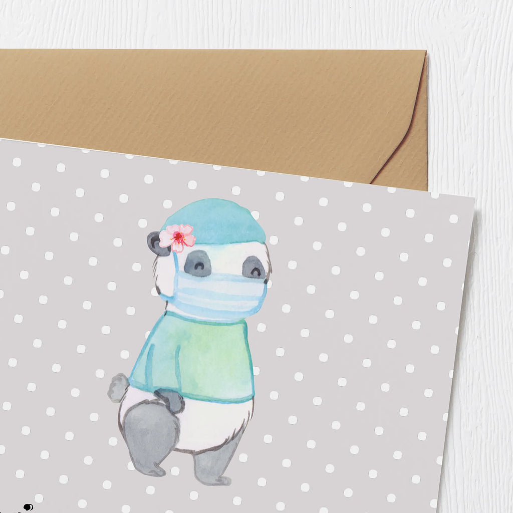 Deluxe Karte Chirurgin Leidenschaft Hochwertige Grußkarte, Geburtstagskarte, Hochzeitskarte, Karte, Klappkarte, Grußkarte, Hochwertige Klappkarte, Einladungskarte, Glückwunschkarte, Beruf, Ausbildung, Jubiläum, Abschied, Rente, Kollege, Kollegin, Geschenk, Schenken, Arbeitskollege, Mitarbeiter, Firma, Danke, Dankeschön, Krankenhaus, Chirurgin, Unfallchirurgini, Medizinerin, Notfallchirurgin, Ärztin