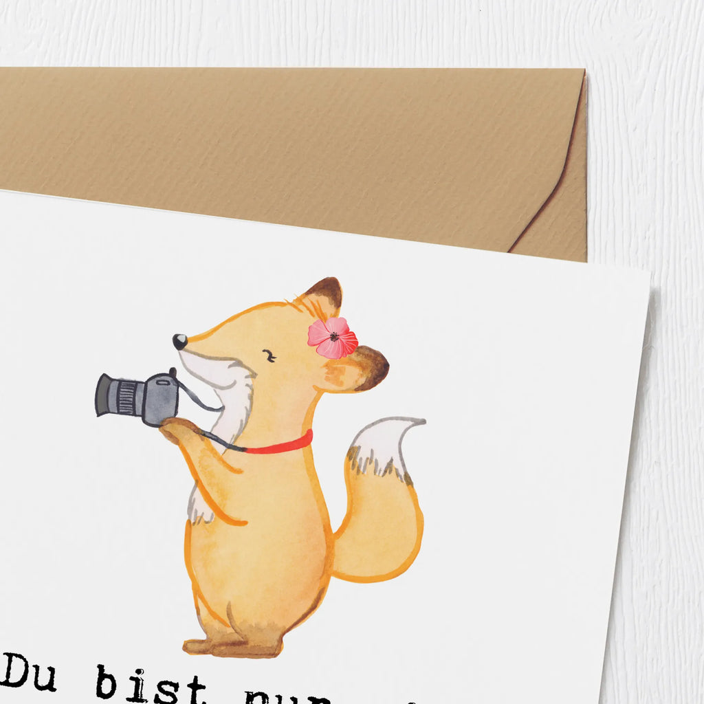 Deluxe Card female photographer Heart Klappkarte, Einladungskarte, Hochwertige Grußkarte, Geburtstagskarte, Karte, Hochwertige Klappkarte, Grußkarte, Hochzeitskarte, Glückwunschkarte, Beruf, Ausbildung, Jubiläum, Abschied, Rente, Kollege, Kollegin, Geschenk, Schenken, Arbeitskollege, Mitarbeiter, Firma, Danke, Dankeschön, Fotoreporterin, Fotografie, Hobbyfotografin, Fotografin, Profi Fotografin, Hochzeitsfotografin