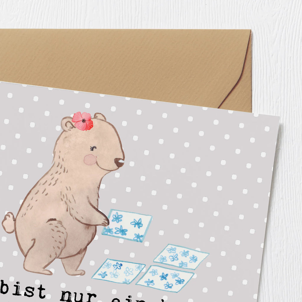 Deluxe Karte Fliesenlegerin Herz Geburtstagskarte, Glückwunschkarte, Karte, Einladungskarte, Hochwertige Grußkarte, Klappkarte, Hochwertige Klappkarte, Hochzeitskarte, Grußkarte, Beruf, Ausbildung, Jubiläum, Abschied, Rente, Kollege, Kollegin, Geschenk, Schenken, Arbeitskollege, Mitarbeiter, Firma, Danke, Dankeschön, Gesellenprüfung, Fliesenfachhandel, Handwerk, Fliesenlegermeisterin, Fliesenlegerbetrieb, Fliesenlegerin