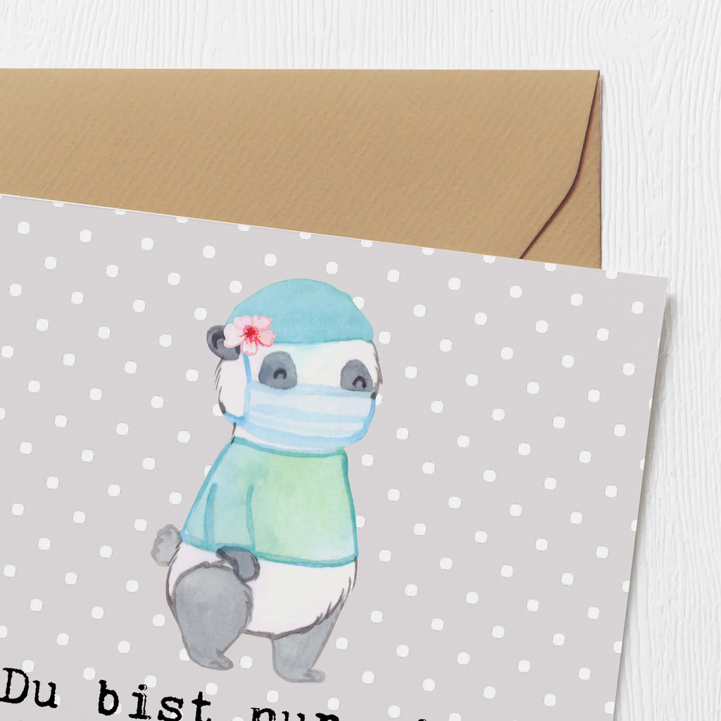 Deluxe Karte Chirurgin Herz Karte, Hochzeitskarte, Klappkarte, Hochwertige Grußkarte, Hochwertige Klappkarte, Glückwunschkarte, Einladungskarte, Geburtstagskarte, Grußkarte, Beruf, Ausbildung, Jubiläum, Abschied, Rente, Kollege, Kollegin, Geschenk, Schenken, Arbeitskollege, Mitarbeiter, Firma, Danke, Dankeschön, Krankenhaus, Unfallchirurgini, Medizinerin, Notfallchirurgin, Ärztin, Chirurgin