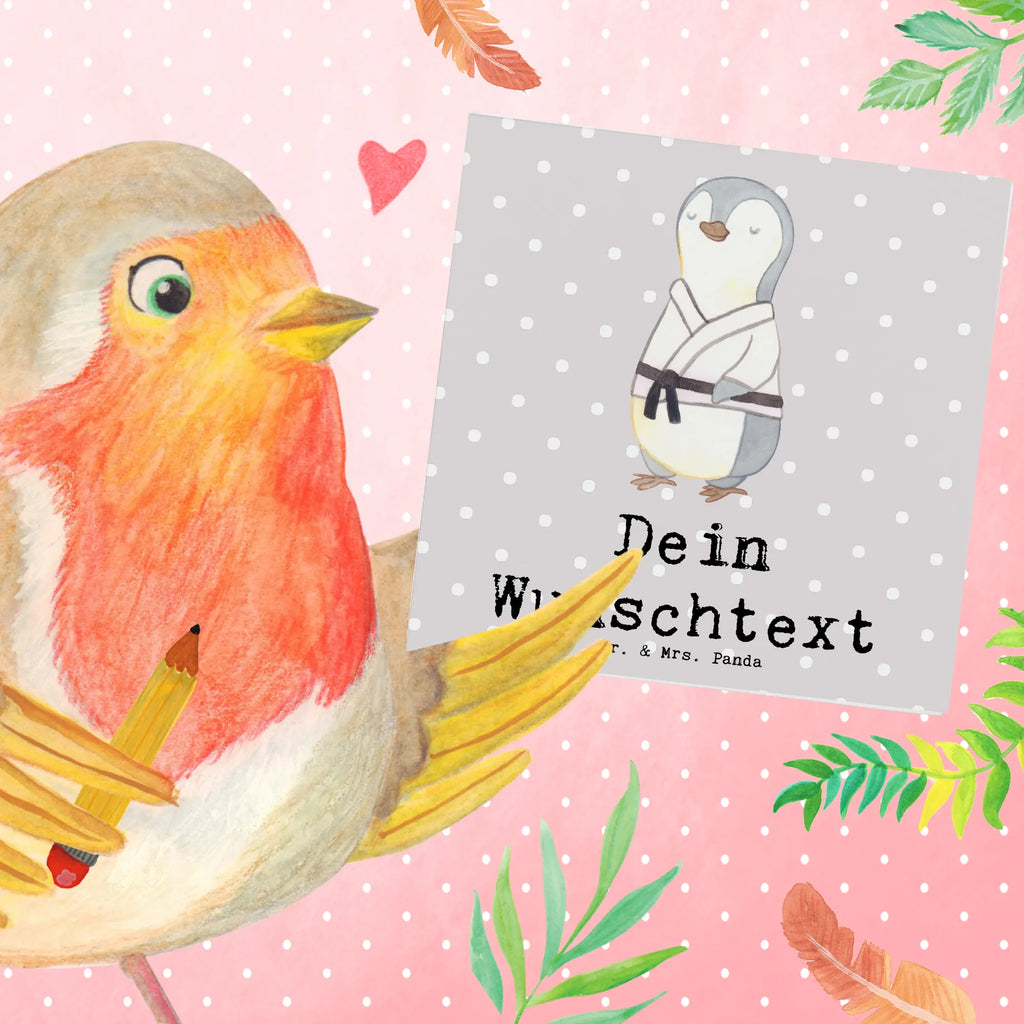 Personalisierte Deluxe Karte Pinguin Karate Grußkarte mit persönlichen Nachrichten, Grußkarten personalisiert, Grußkarte selbst gestalten, Personalisierte Geburtstagskarte, Grußkarte als Geldgeschenk, Personalisierte Glückwunschkarte, Personalisiertere Klappkarte, Grußkarte selber drucken, Personalisierte Hochzeitskarte, Personalisierte Grußkarte, Personalisierte Einladungskarte, Personalisierte Karte, Grußkarte mit Namen, Geschenk, Sport, Sportart, Hobby, Schenken, Danke, Dankeschön, Auszeichnung, Gewinn, Sportler, Kampfsportart, Kampfkunst, Karate, Karate Verein, Selbstverteidigung