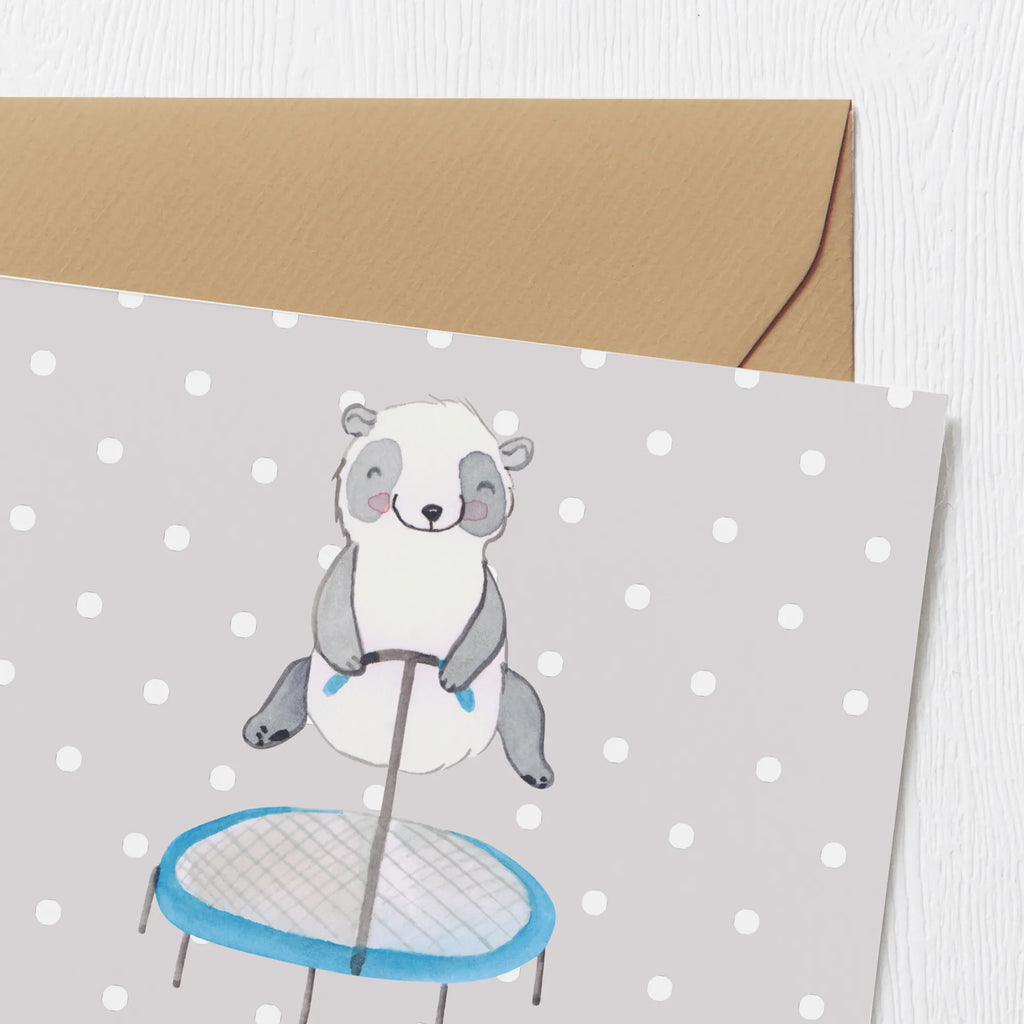 Personalized Deluxe Card panda trampoline jumping Grußkarte mit persönlichen Nachrichten, Grußkarte mit Namen, Grußkarten personalisiert, Personalisierte Einladungskarte, Grußkarte als Geldgeschenk, Grußkarte selbst gestalten, Personalisierte Grußkarte, Personalisierte Geburtstagskarte, Personalisierte Glückwunschkarte, Personalisierte Hochzeitskarte, Personalisierte Karte, Personalisiertere Klappkarte, Grußkarte selber drucken, Geschenk, Sport, Sportart, Hobby, Schenken, Danke, Dankeschön, Auszeichnung, Gewinn, Sportler, Fitnessstudio, Trampolin Springen, Trampolin springen, Trampolin Turnen