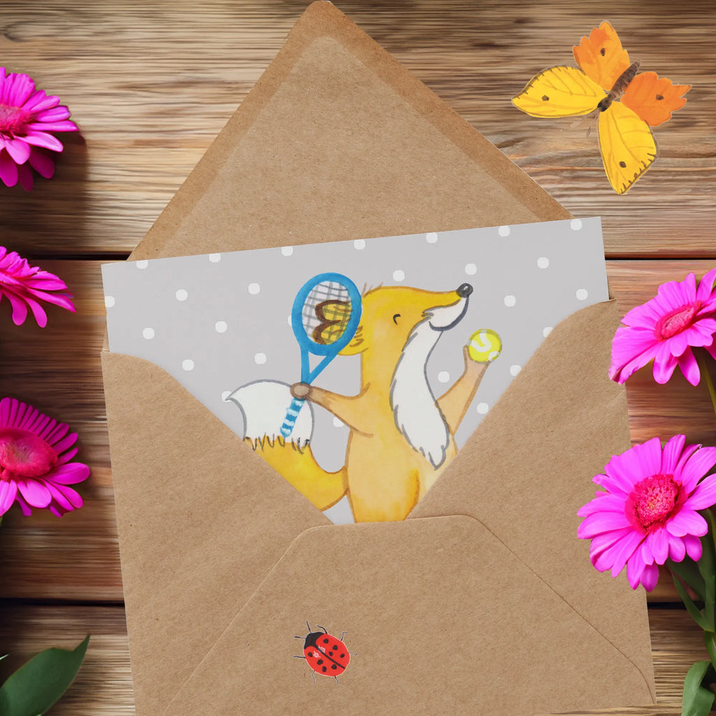 Personalisierte Deluxe Karte Fuchs Tennis spielen Personalisierte Karte, Grußkarte selbst gestalten, Grußkarte selber drucken, Personalisierte Geburtstagskarte, Personalisierte Grußkarte, Personalisierte Glückwunschkarte, Grußkarte als Geldgeschenk, Personalisiertere Klappkarte, Personalisierte Hochzeitskarte, Personalisierte Einladungskarte, Grußkarte mit Namen, Grußkarte mit persönlichen Nachrichten, Grußkarten personalisiert, Geschenk, Sport, Sportart, Hobby, Schenken, Danke, Dankeschön, Auszeichnung, Gewinn, Sportler, Tennisverein, Tennis spielen, Tennisclub, Tennis Turnier, Ballsportart