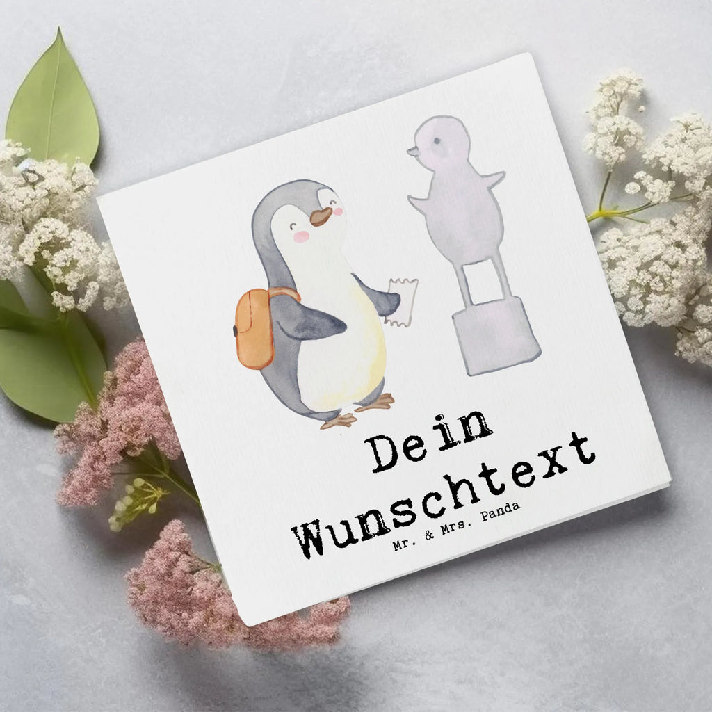Personalized Deluxe Card penguin to visit a museum Personalisierte Karte, Personalisierte Glückwunschkarte, Personalisierte Grußkarte, Grußkarte mit persönlichen Nachrichten, Personalisierte Geburtstagskarte, Grußkarte selber drucken, Grußkarte mit Namen, Grußkarten personalisiert, Grußkarte selbst gestalten, Personalisierte Hochzeitskarte, Grußkarte als Geldgeschenk, Personalisierte Einladungskarte, Personalisiertere Klappkarte, Geschenk, Sport, Sportart, Hobby, Schenken, Danke, Dankeschön, Auszeichnung, Gewinn, Sportler, Museen, Museum besuchen