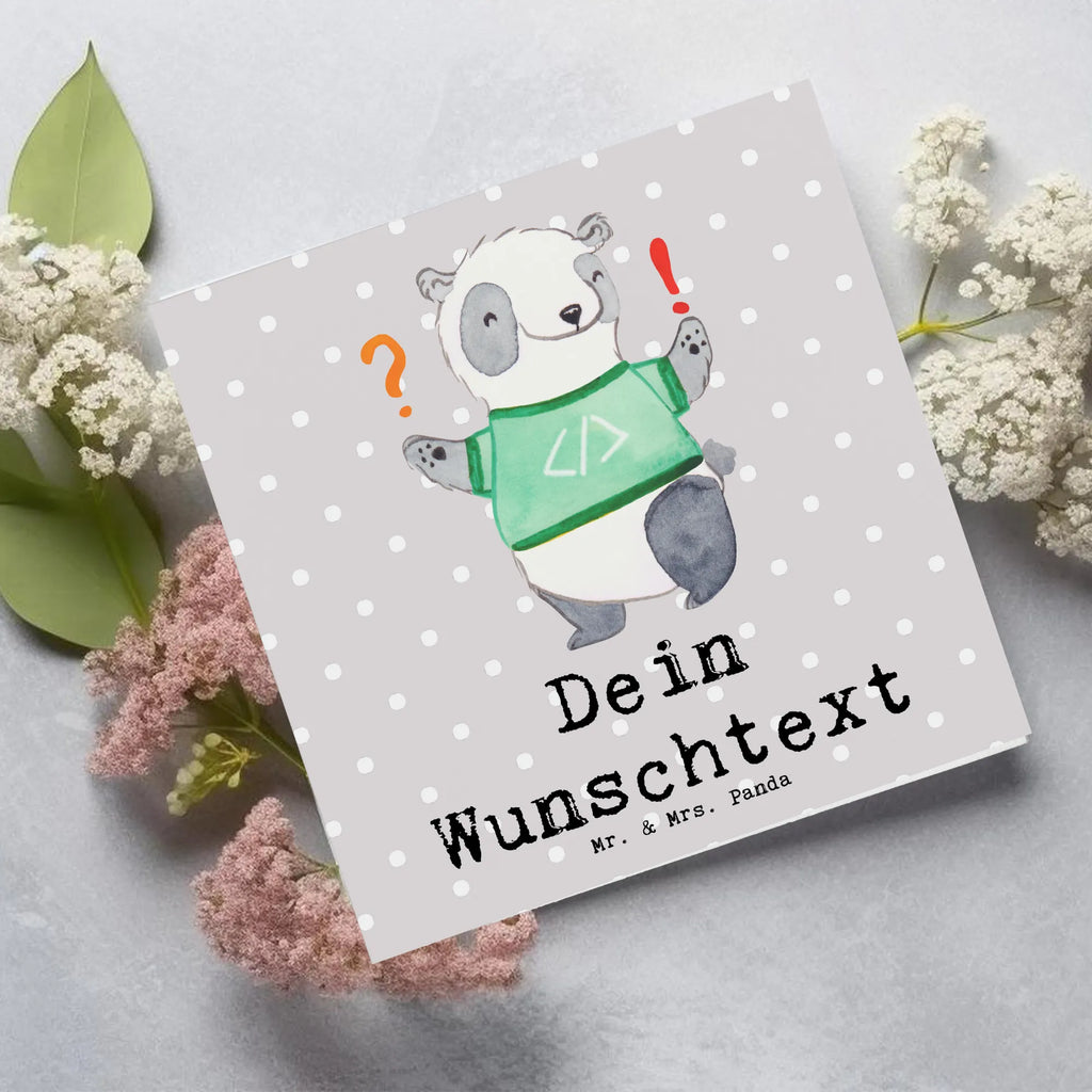 Personalisierte Deluxe Karte Panda Programmierer Abenteuer Grußkarte mit Namen, Grußkarte als Geldgeschenk, Personalisierte Glückwunschkarte, Personalisierte Einladungskarte, Personalisierte Grußkarte, Grußkarten personalisiert, Grußkarte selbst gestalten, Personalisierte Karte, Personalisiertere Klappkarte, Personalisierte Geburtstagskarte, Personalisierte Hochzeitskarte, Grußkarte selber drucken, Grußkarte mit persönlichen Nachrichten, Beruf, Ausbildung, Jubiläum, Abschied, Rente, Kollege, Kollegin, Geschenk, Schenken, Arbeitskollege, Mitarbeiter, Firma, Danke, Dankeschön, Panda Programmierer, Programmierer Geschenke, Geschenk Programmierer, Programmierer Geschenk, Geschenke Berufe