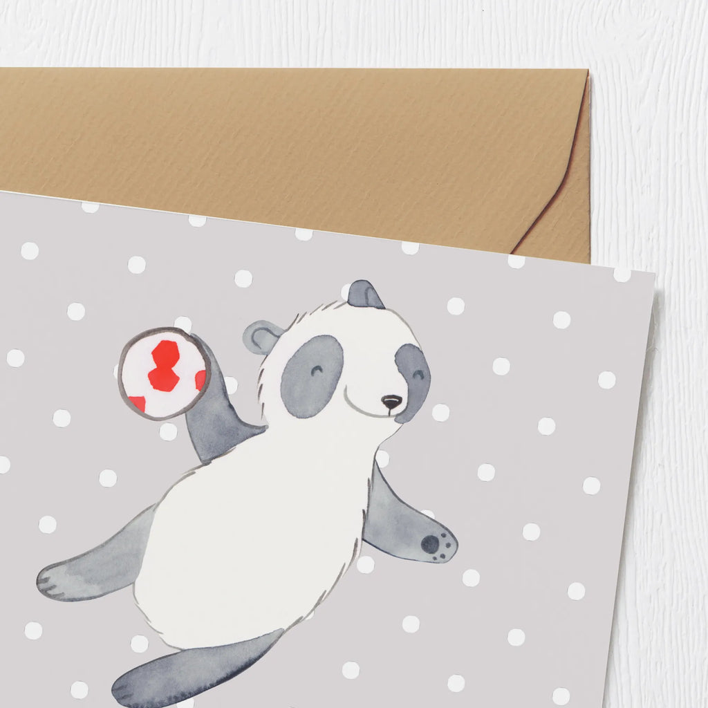 Personalized Deluxe Card panda playing handball Grußkarte als Geldgeschenk, Grußkarten personalisiert, Grußkarte mit Namen, Personalisiertere Klappkarte, Personalisierte Grußkarte, Grußkarte selber drucken, Personalisierte Einladungskarte, Personalisierte Glückwunschkarte, Personalisierte Geburtstagskarte, Personalisierte Hochzeitskarte, Grußkarte mit persönlichen Nachrichten, Personalisierte Karte, Grußkarte selbst gestalten, Geschenk, Sport, Sportart, Hobby, Schenken, Danke, Dankeschön, Auszeichnung, Gewinn, Sportler, Handball spielen, Handball Turnier, Handball Verein, Handball Club