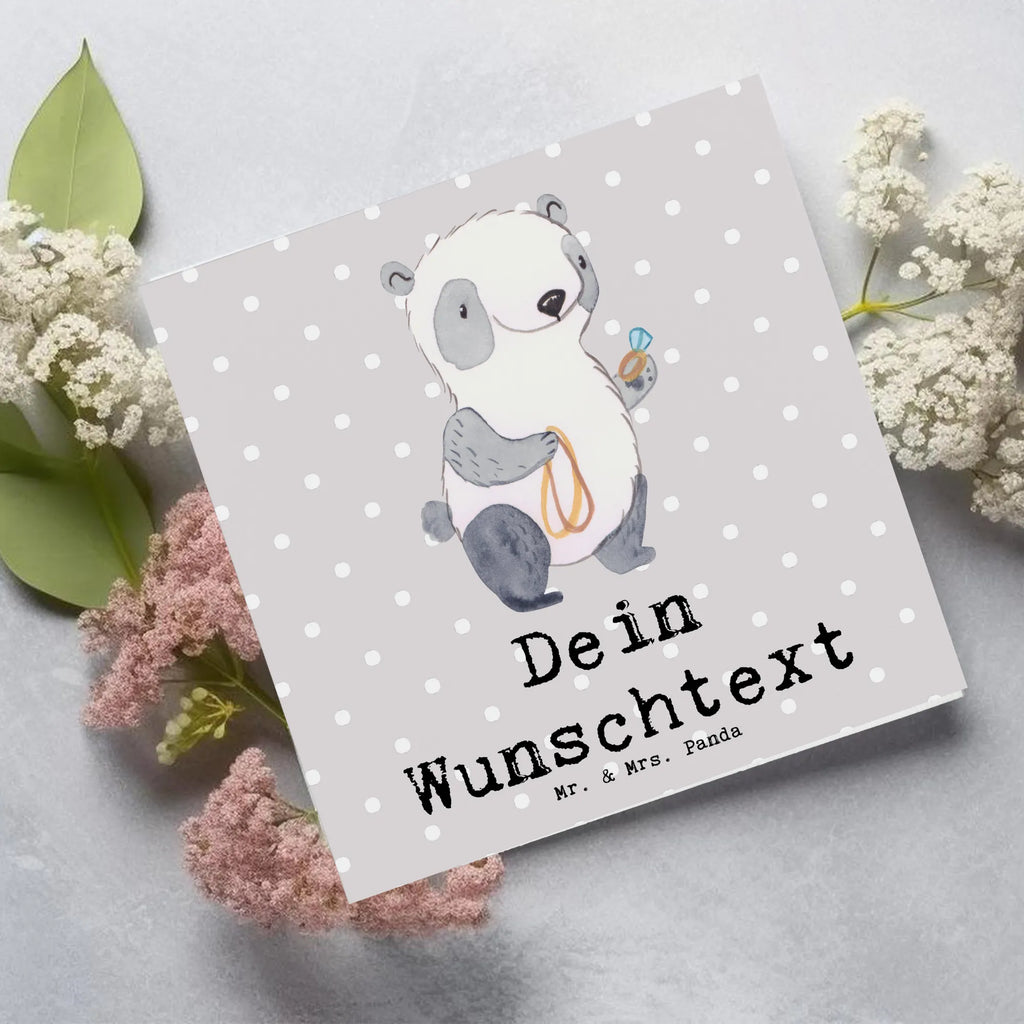Personalisierte Deluxe Karte Schmuckverkäufer Herz Personalisierte Hochzeitskarte, Grußkarte als Geldgeschenk, Personalisierte Karte, Grußkarte mit persönlichen Nachrichten, Grußkarte selbst gestalten, Grußkarte mit Namen, Grußkarte selber drucken, Personalisiertere Klappkarte, Personalisierte Grußkarte, Grußkarten personalisiert, Personalisierte Einladungskarte, Personalisierte Glückwunschkarte, Personalisierte Geburtstagskarte, Beruf, Ausbildung, Jubiläum, Abschied, Rente, Kollege, Kollegin, Geschenk, Schenken, Arbeitskollege, Mitarbeiter, Firma, Danke, Dankeschön, Eröffnung, Schmuckgeschäft, Schmuckwarenhändler, Schmuckverkäufer, Juwelier, Goldschmied, Schmied