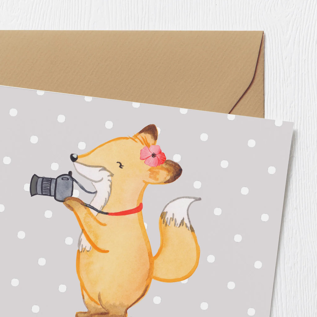 Personalized Deluxe Card female photographer Heart Personalisiertere Klappkarte, Grußkarte als Geldgeschenk, Personalisierte Glückwunschkarte, Personalisierte Karte, Personalisierte Geburtstagskarte, Grußkarte selbst gestalten, Grußkarte mit Namen, Grußkarten personalisiert, Grußkarte mit persönlichen Nachrichten, Personalisierte Einladungskarte, Personalisierte Grußkarte, Personalisierte Hochzeitskarte, Grußkarte selber drucken, Beruf, Ausbildung, Jubiläum, Abschied, Rente, Kollege, Kollegin, Geschenk, Schenken, Arbeitskollege, Mitarbeiter, Firma, Danke, Dankeschön, Fotografie, Fotoreporterin, Hochzeitsfotografin, Profi Fotografin, Fotografin, Hobbyfotografin