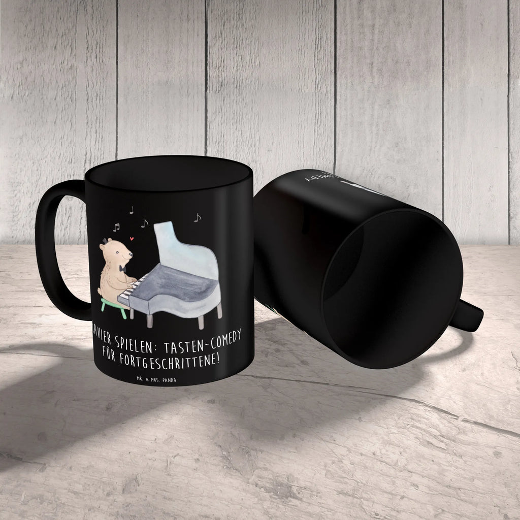 Mug Klavier spielen: Tasten-Comedy für Fortgeschrittene! Teetasse, Geschenktasse, Porzellantasse, Keramiktasse, Kaffeetasse, Bürotasse, Tasse mit Motiven, Tasse mit Zitaten, Tasse, Instrumente, Geschenke Musiker, Musikliebhaber