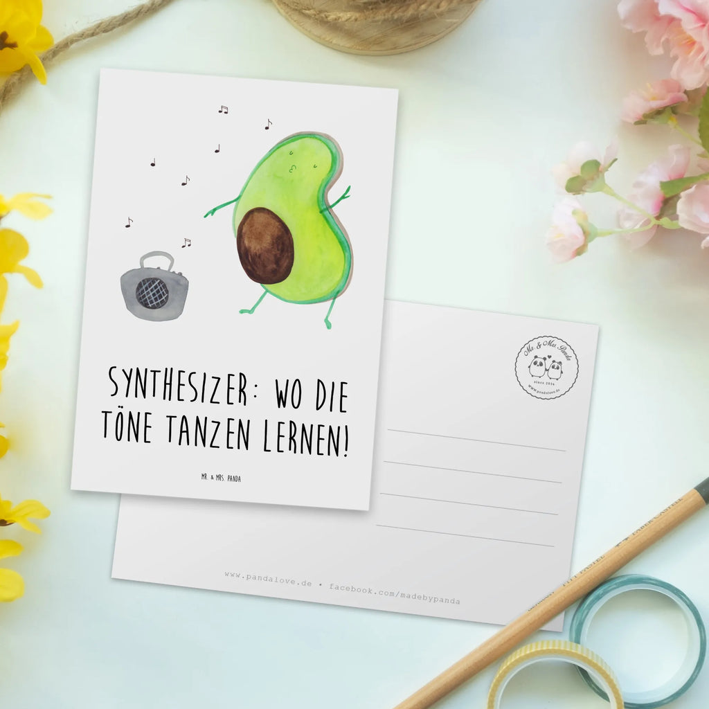 Postcard Synthesizer: Wo die Töne tanzen lernen! Ansichtskarten, Einladungskarte, Postkarte, Geburtstagskarte, Einladung, Grußkarte, Geschenkkarte, Karte, Ansichtskarte, Einladungskarten Geburtstag, Einladung Geburtstag, Dankeskarte, Instrumente, Geschenke Musiker, Musikliebhaber